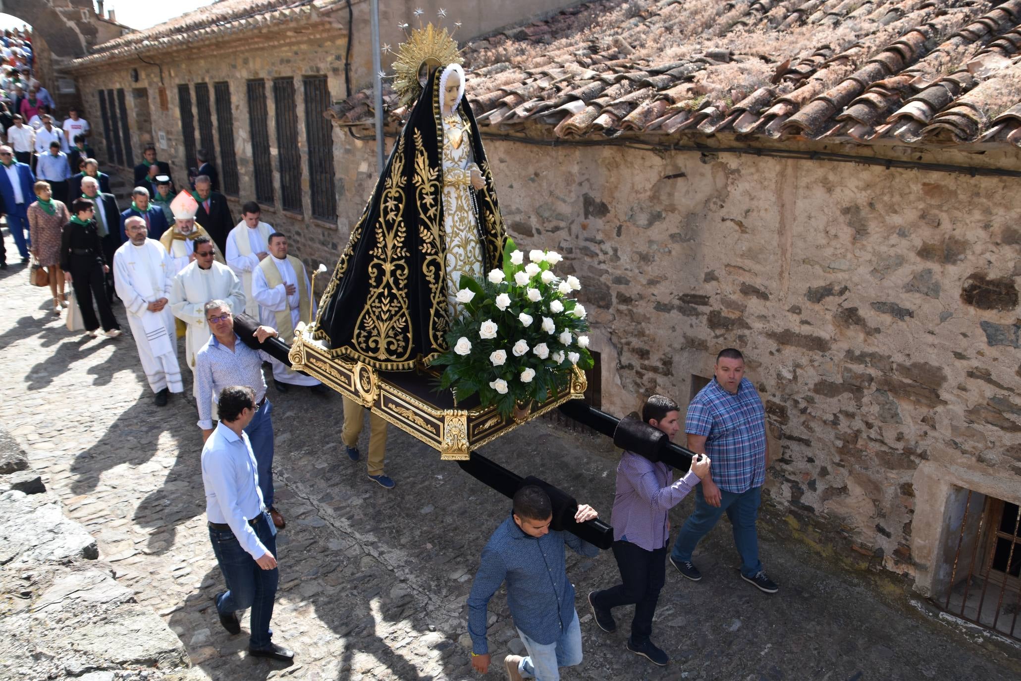 Fotos: Cornago vivió la procesión de la Virgen de la Soledad