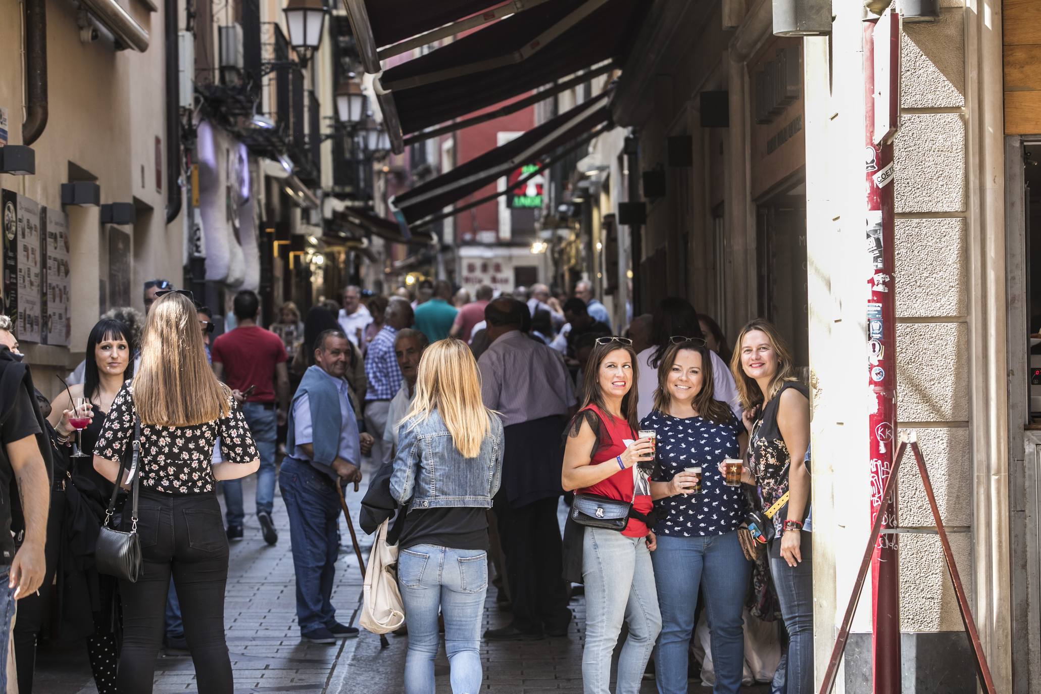 Fotos: Una Laurel sin vermú el día del cohete