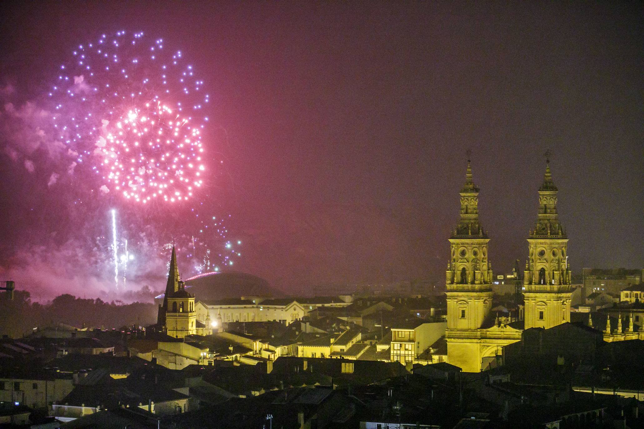 Fotos: Los fuegos artificiales del viernes 20