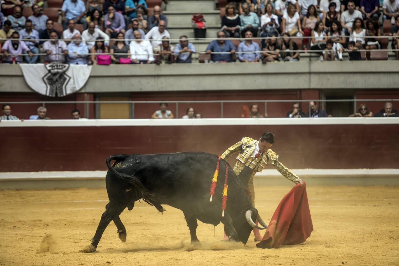Fotos: Cayetano y Diego Urdiales triunfan en la primera de la feria matea