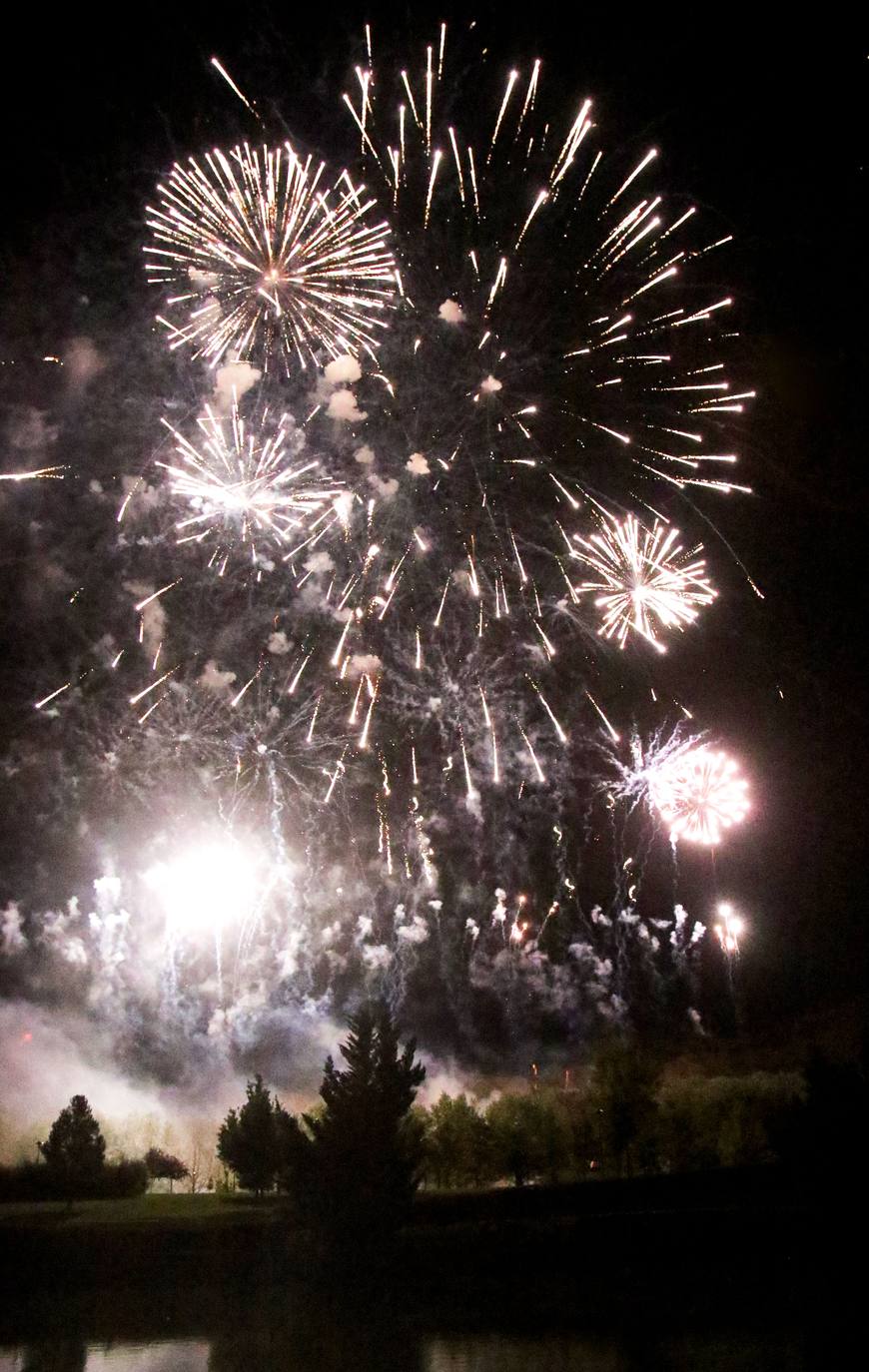 Fotos: Fuegos artificiales del sábado 21