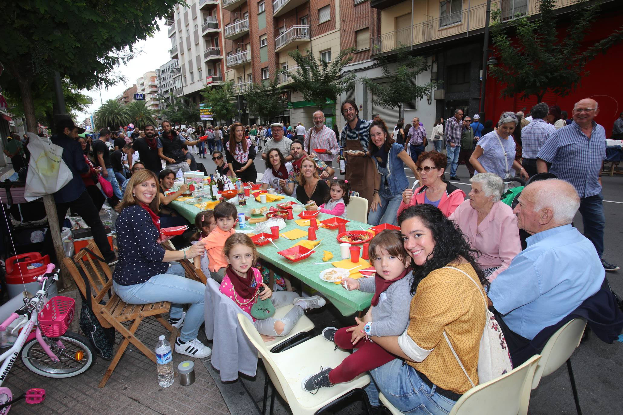 El 'XII Concurso de Calderetas' reúne a 120 grupos