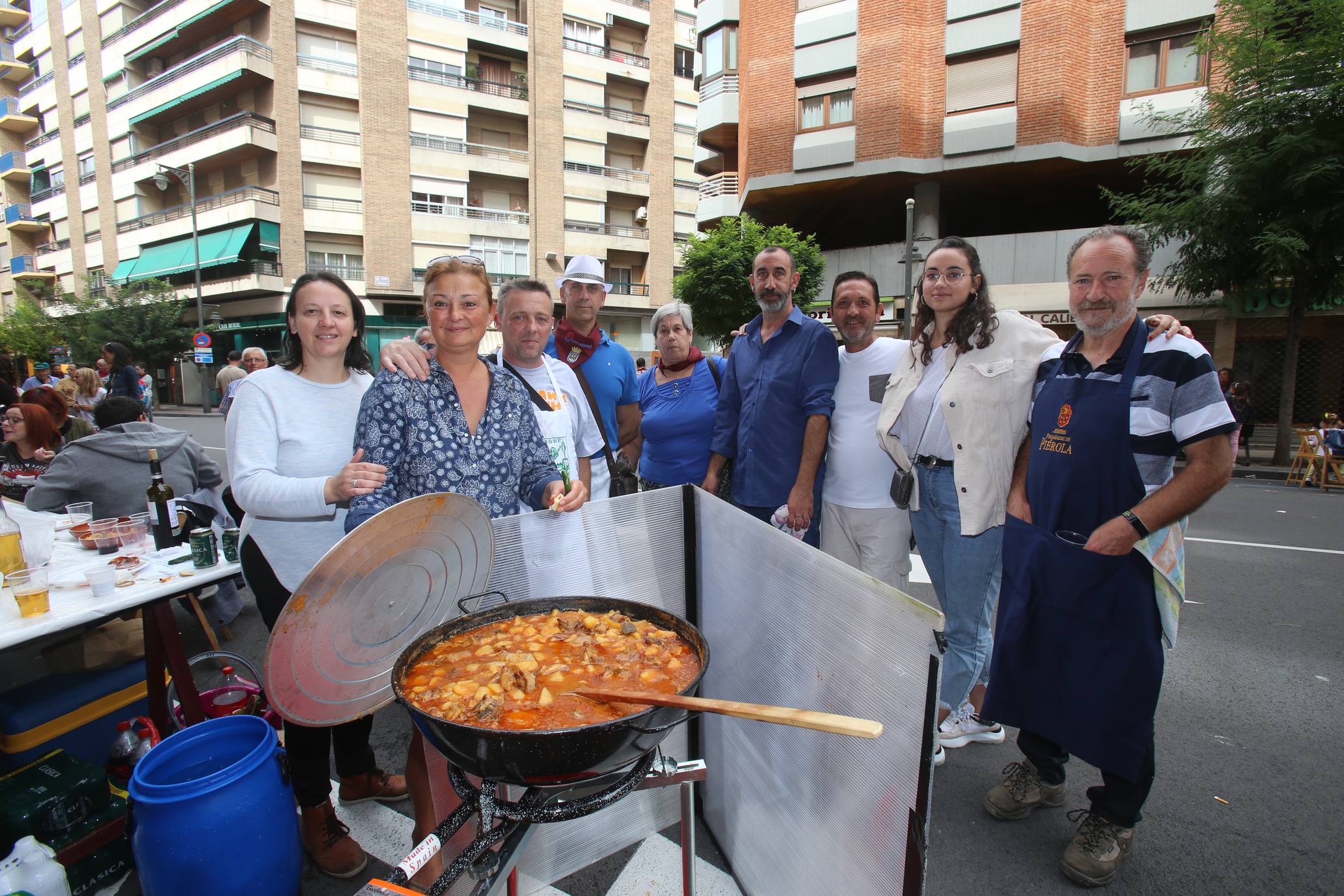 El 'XII Concurso de Calderetas' reúne a 120 grupos