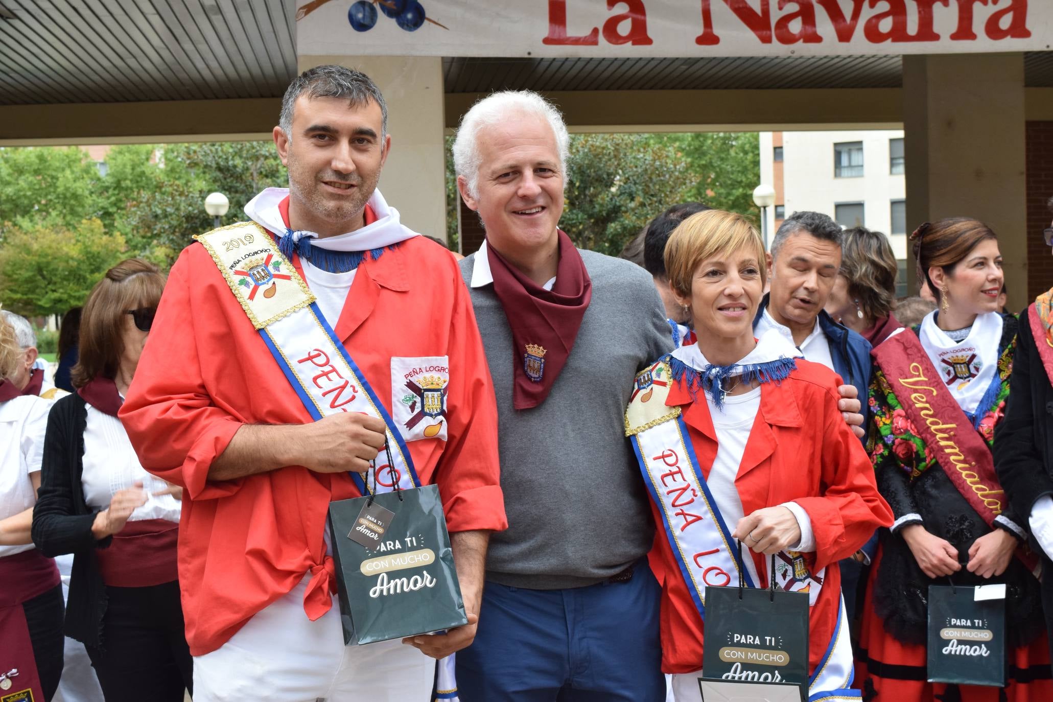 La Cocina Económica recibe las 'Llaves de Oro' de la Peña Logroño