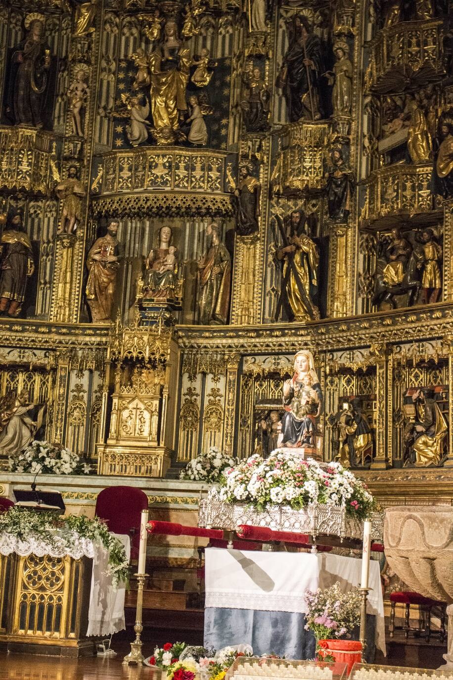 El disparo del cohete de las celebraciones en honor a la Virgen de Allende tuvo lugar este lunes
