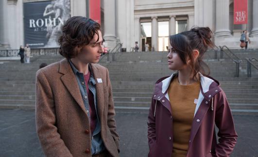 Timothée Chalamet y Selena Gomez en 'Día de lluvia en Nueva York.