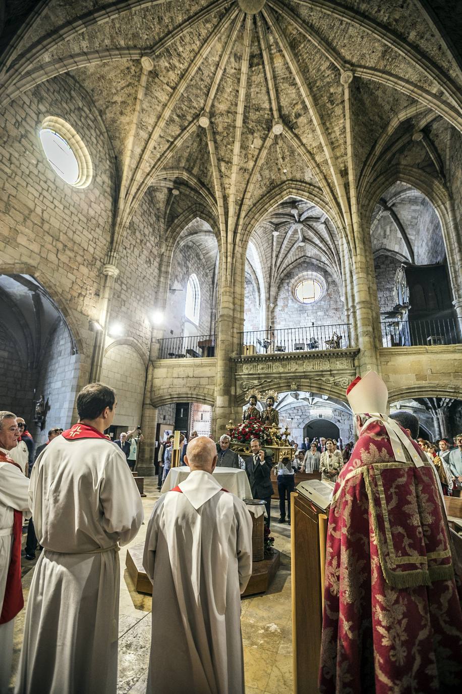 Arnedo disfruta con una nueva representación del robo de los santos en sus fiestas