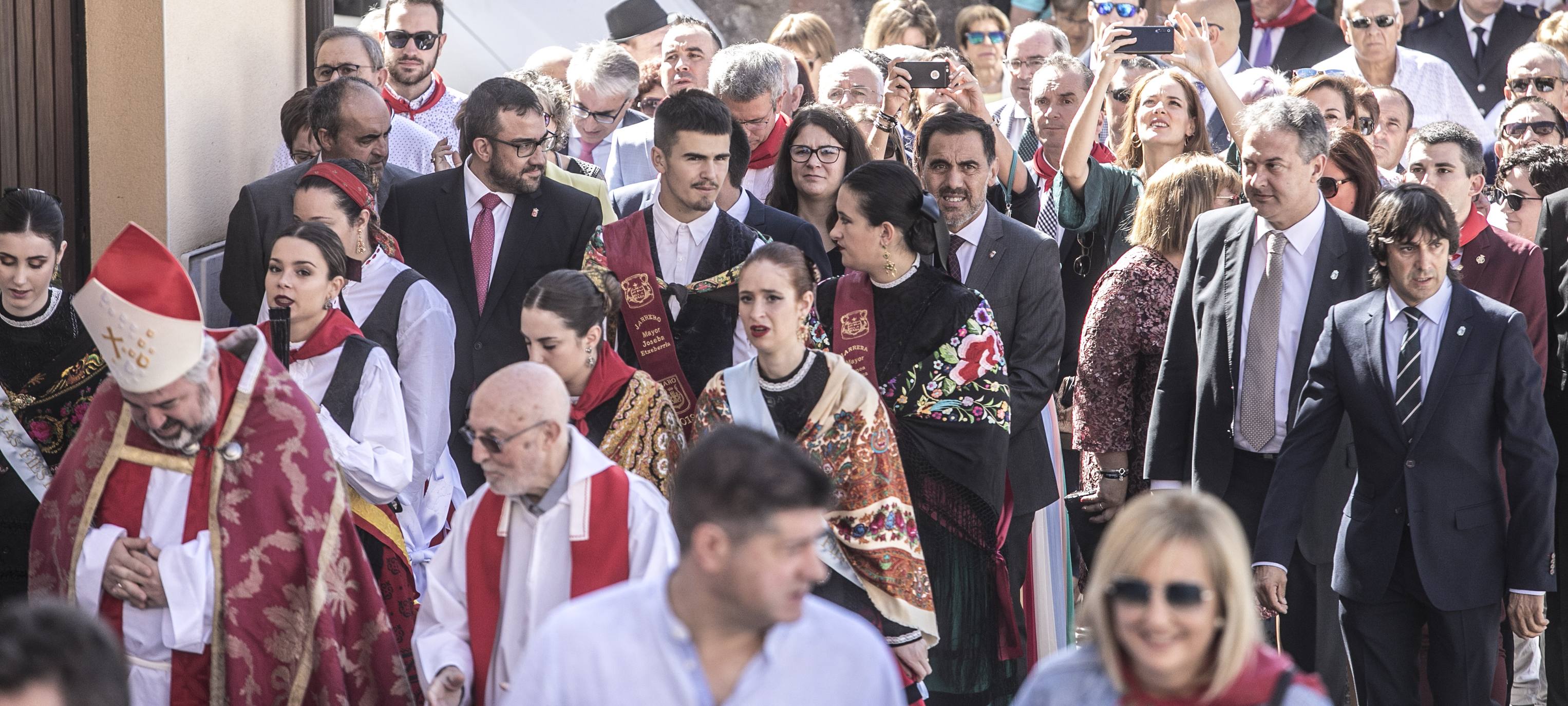 Arnedo disfruta con una nueva representación del robo de los santos en sus fiestas