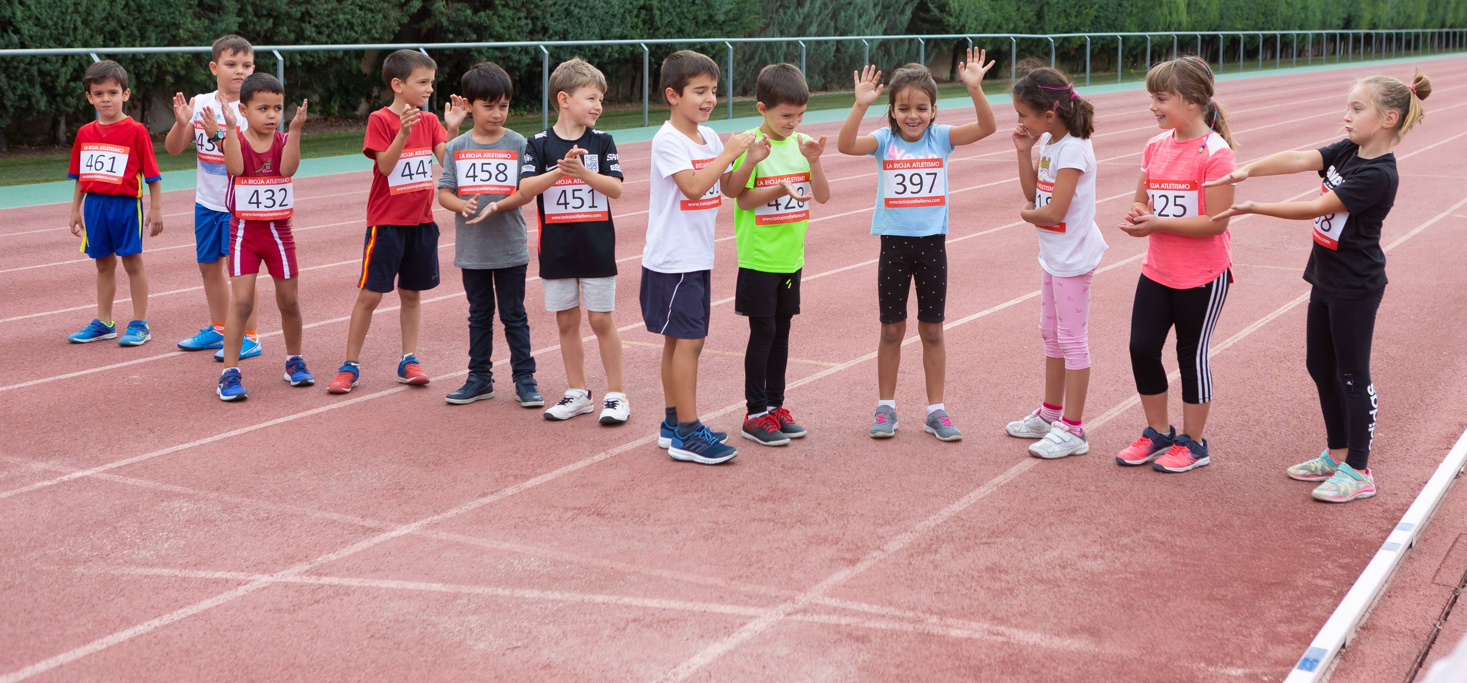 El 1.000 Popular en el Adarraga, la fiesta del atletismo 