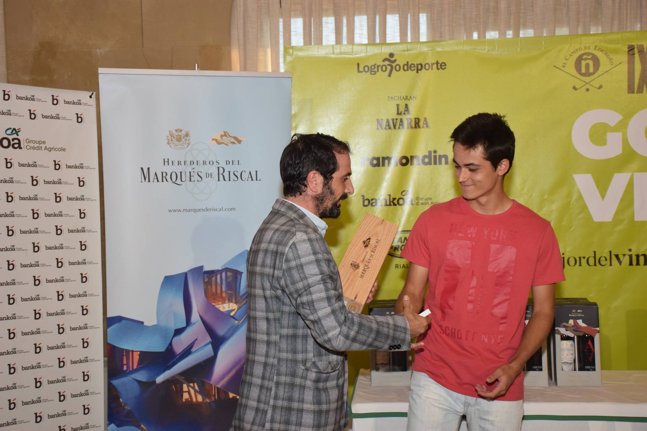 Entrega de premios del Torneo Marqués de Riscal, de la Liga de Golf y Vino de lomejordelvinoderioja.com. 