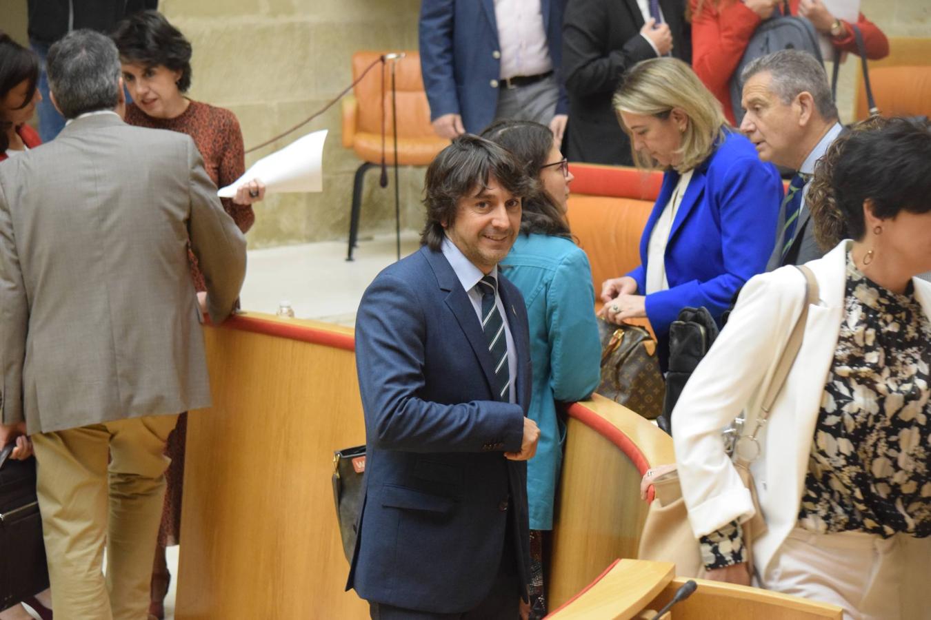 Sesión plenaria en el Parlamento de La Rioja. 