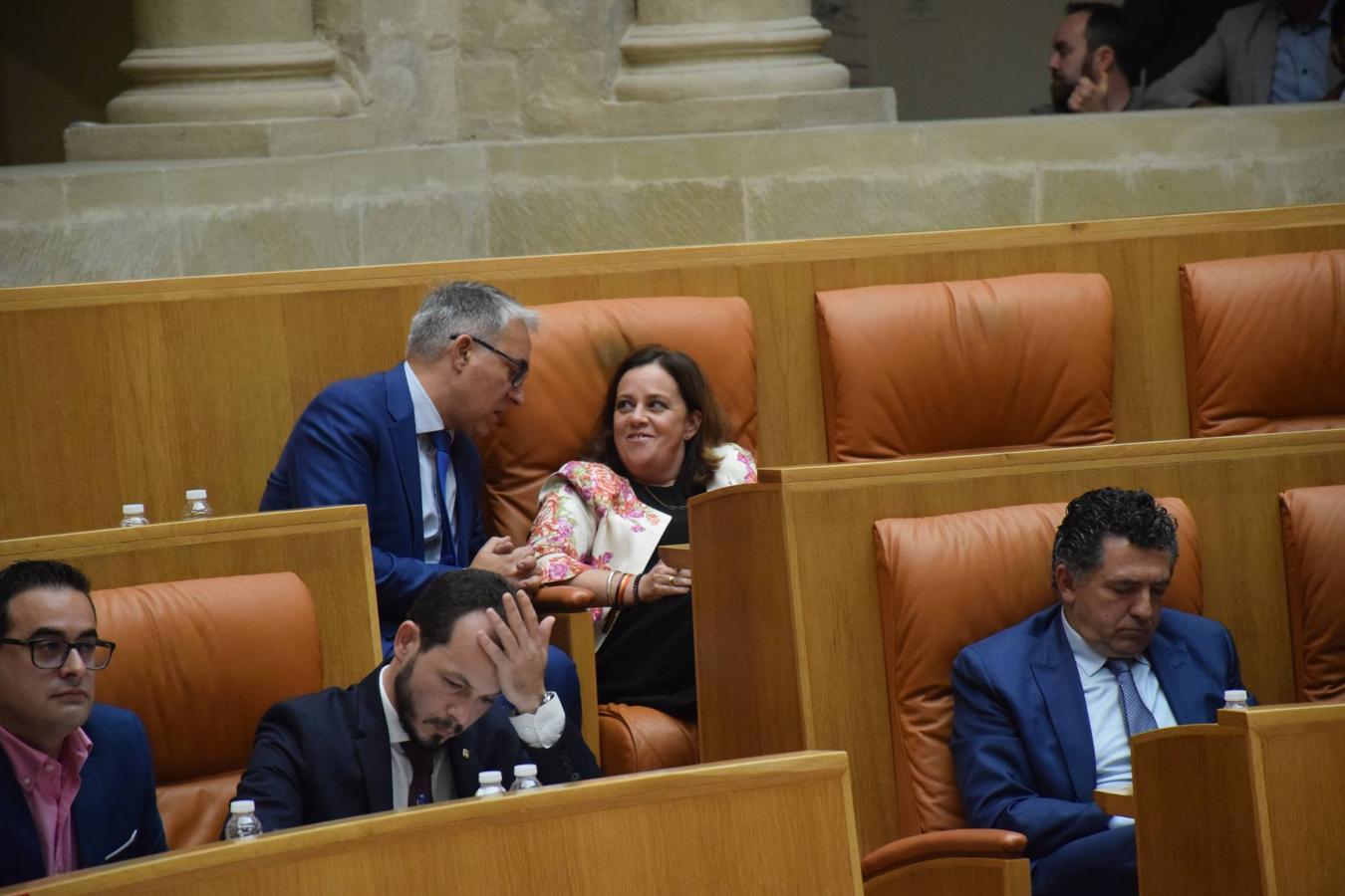 Sesión plenaria en el Parlamento de La Rioja. 