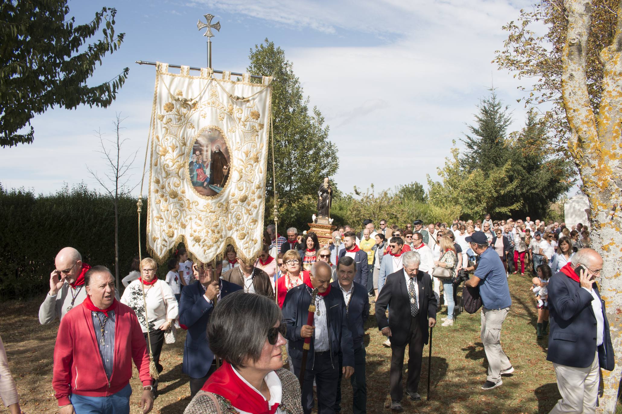 Los calceatenses han recordado hoy el milagro del peregrino ahorcado y del gallo y la gallina.