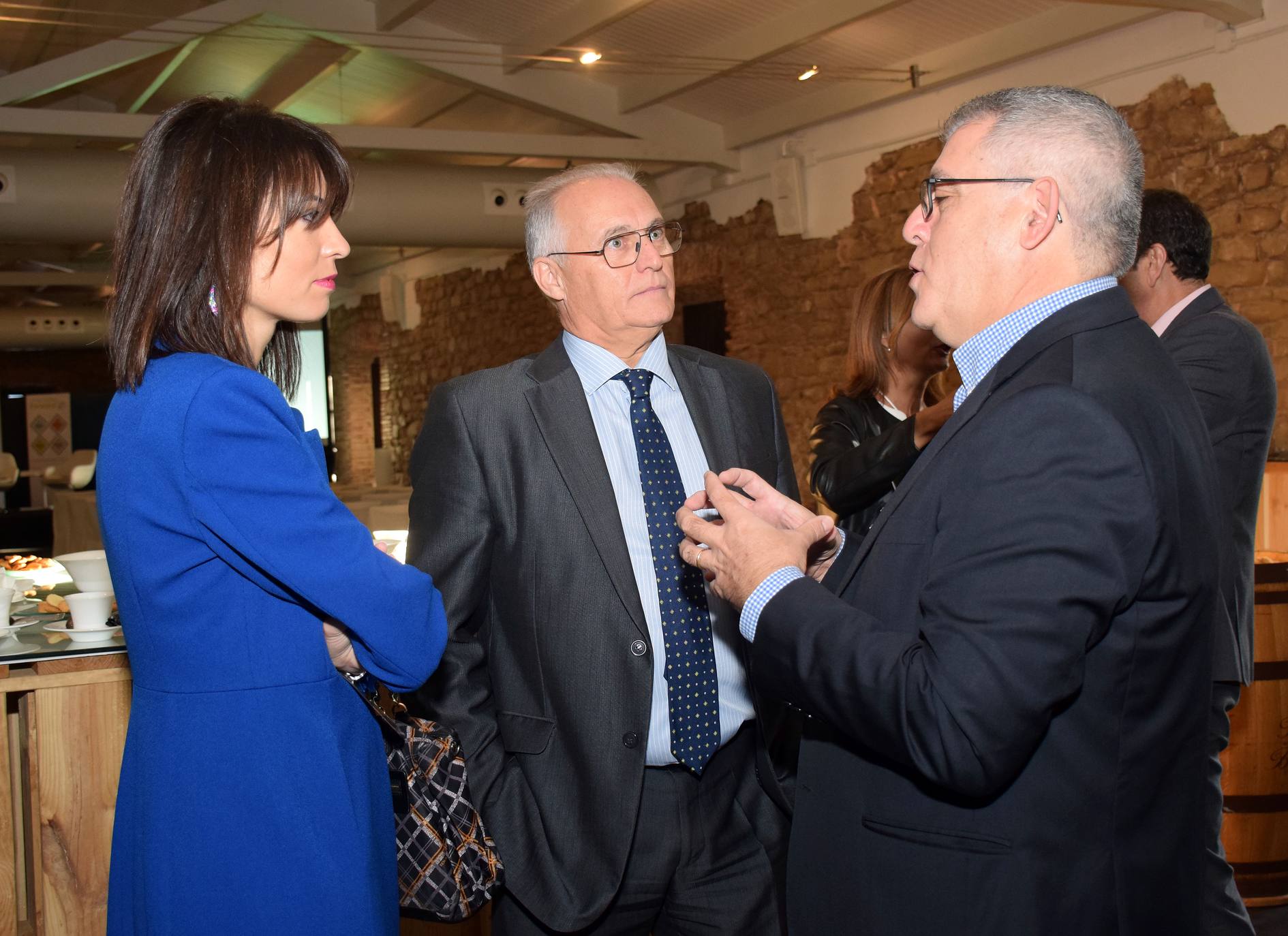 El CEO de la consultora de estrategia corporativa Innsai, Jesús Navarro, ha explicado en Logroño las tendencias innovadoras de futuro en la agricultura, dentro de la Jornada Bankia Forward que ha organizado Diario LA RIOJA en Bodegas Franco-Españolas.