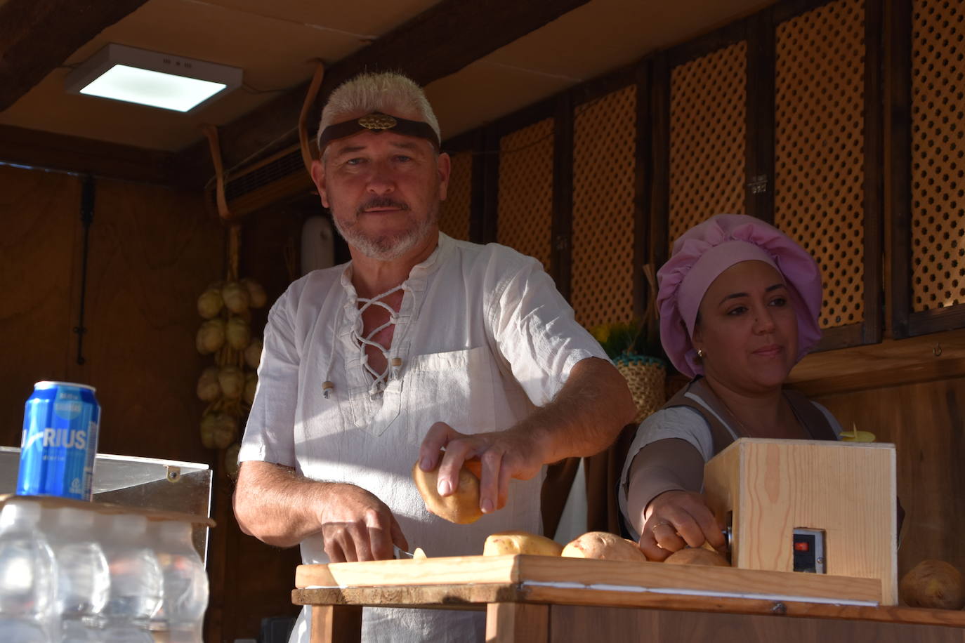 La inauguración de las XIV jornadas de artesanía medieval de Cornago, este sábado, fue un éxito