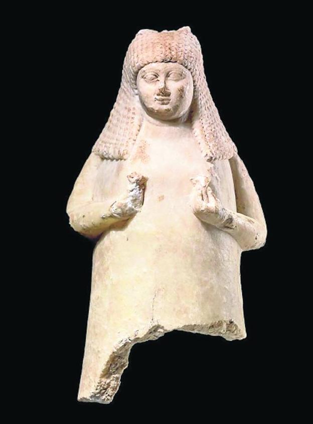 Vaso en forma de mujer. Sippar (Irak), año 700-600 a.C