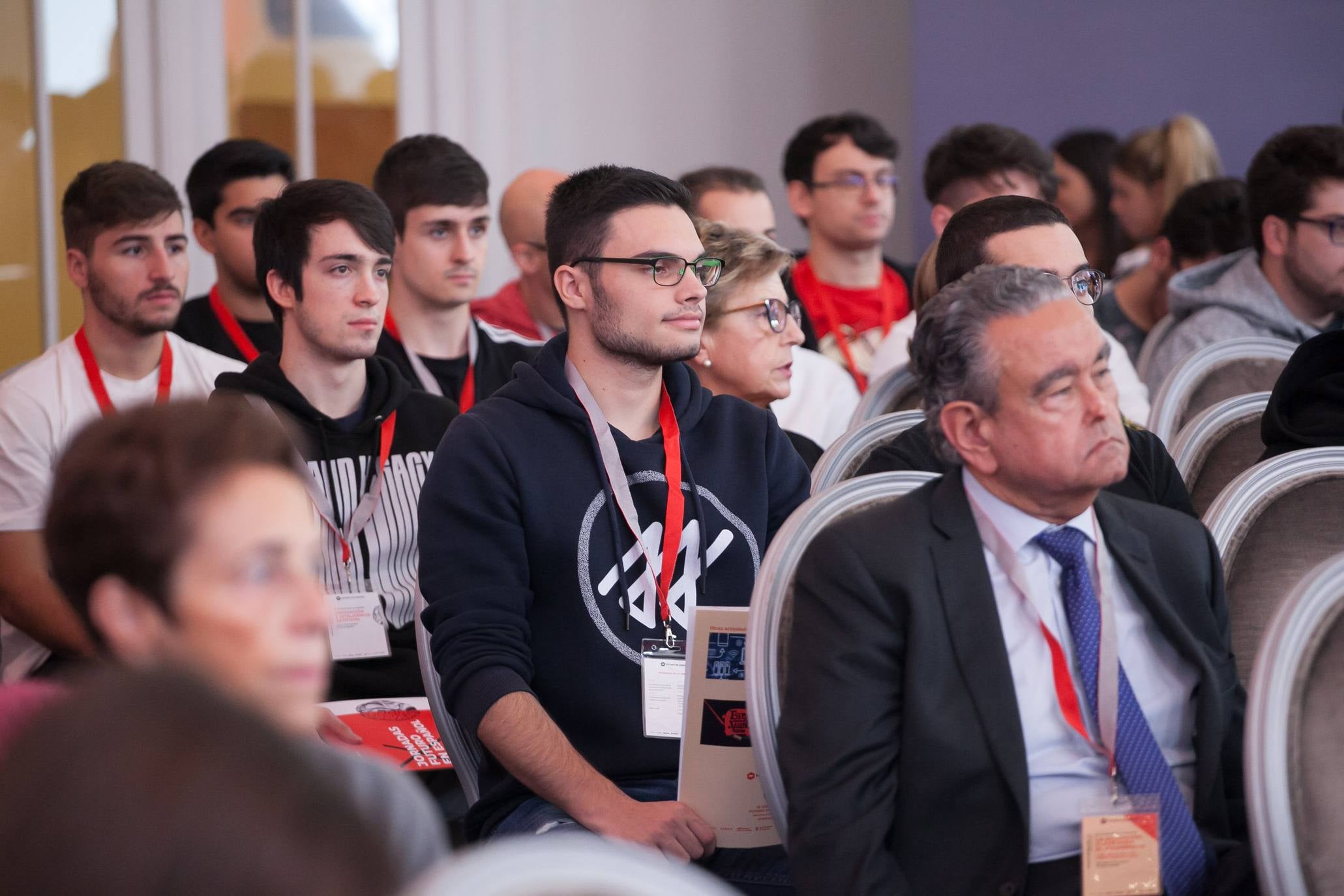 Jornada sobre Innovación e inteligencia artificial en Futuro en Español en el Círculo Logroñés