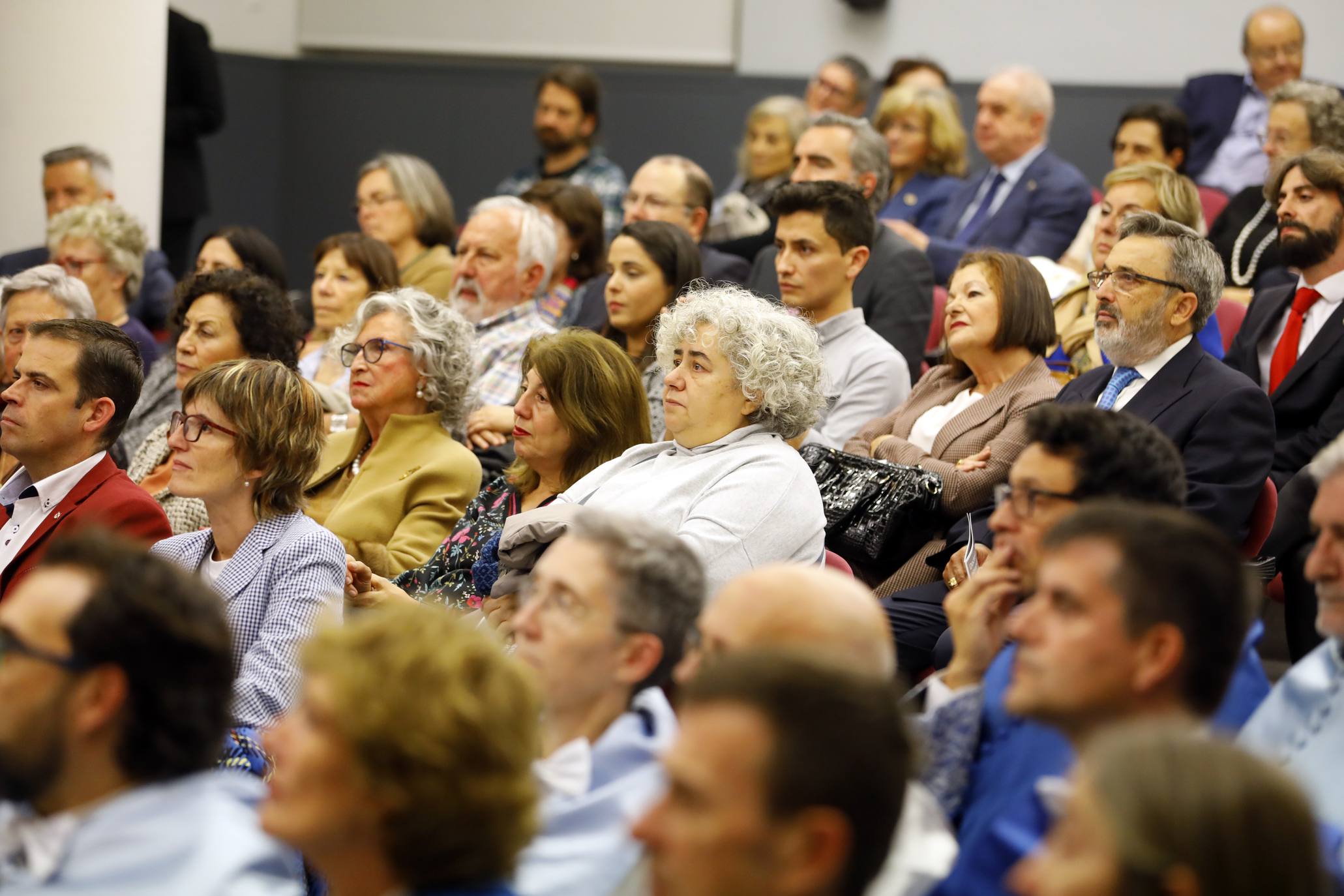 Durán es catedrática en Sociología. 