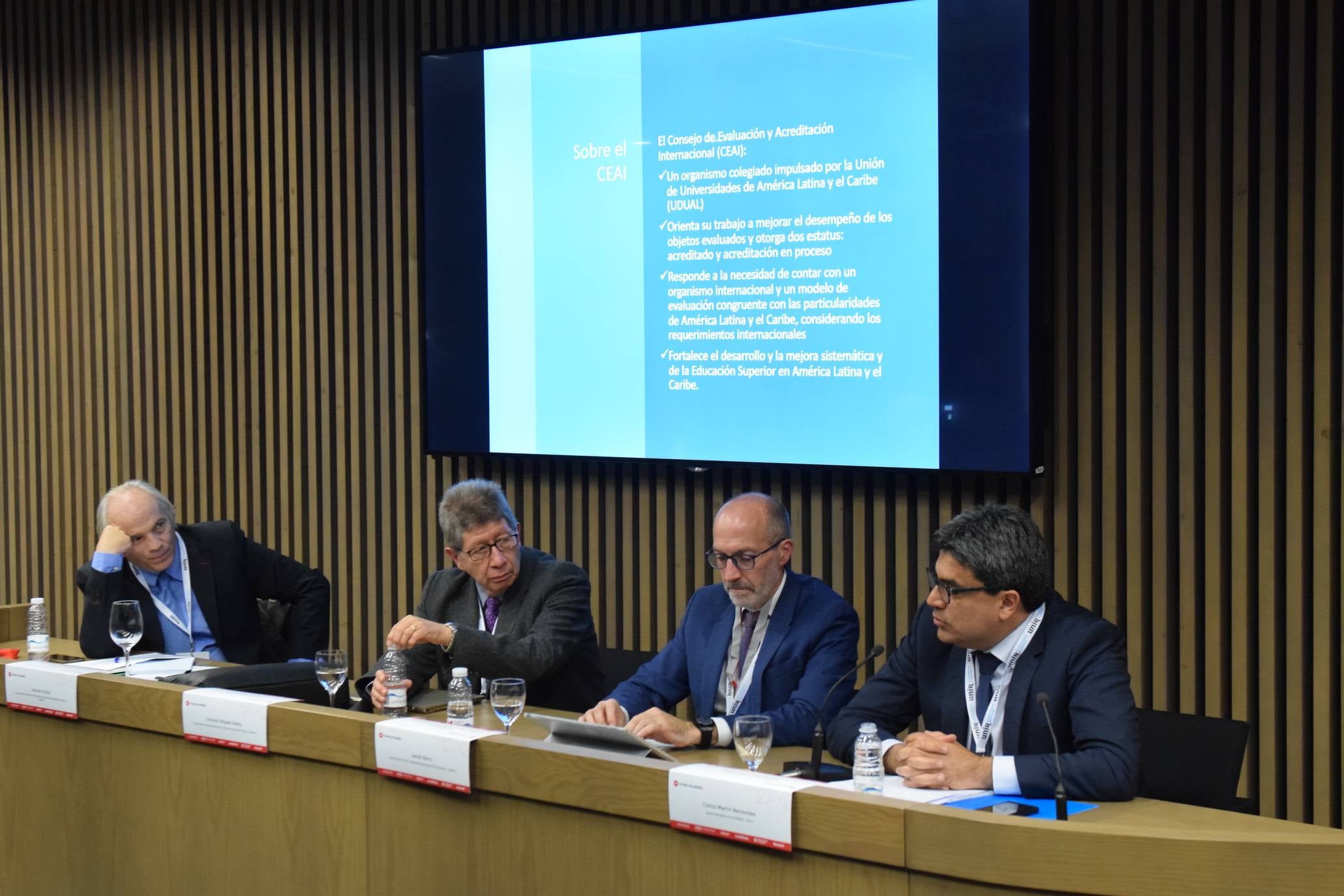Fotos: Mesa redonda sobre educación en la UNIR en Futuro en Español