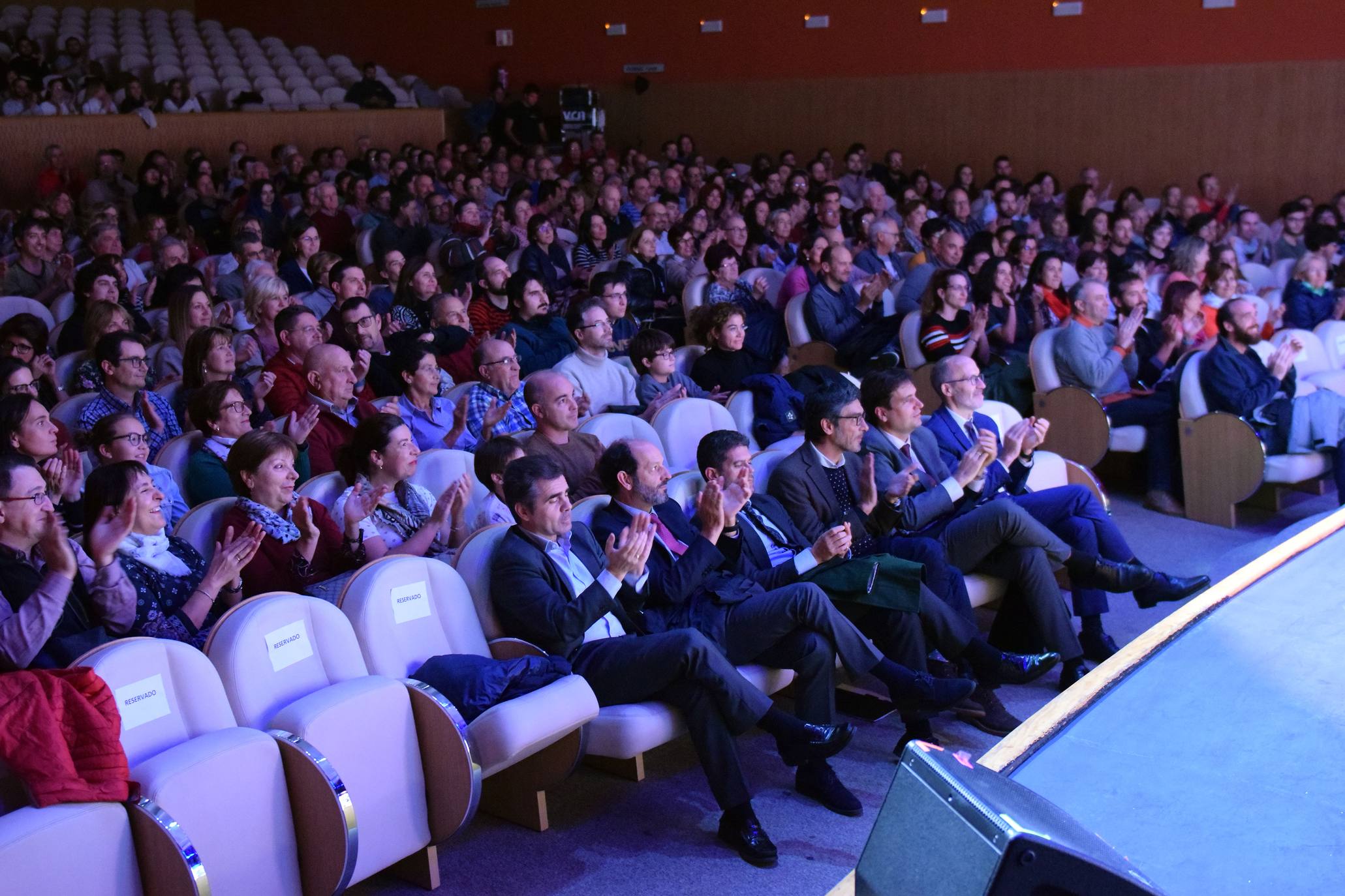 Fotos: Monólogo de Ricardo Moure en las jornadas Futuro en Español