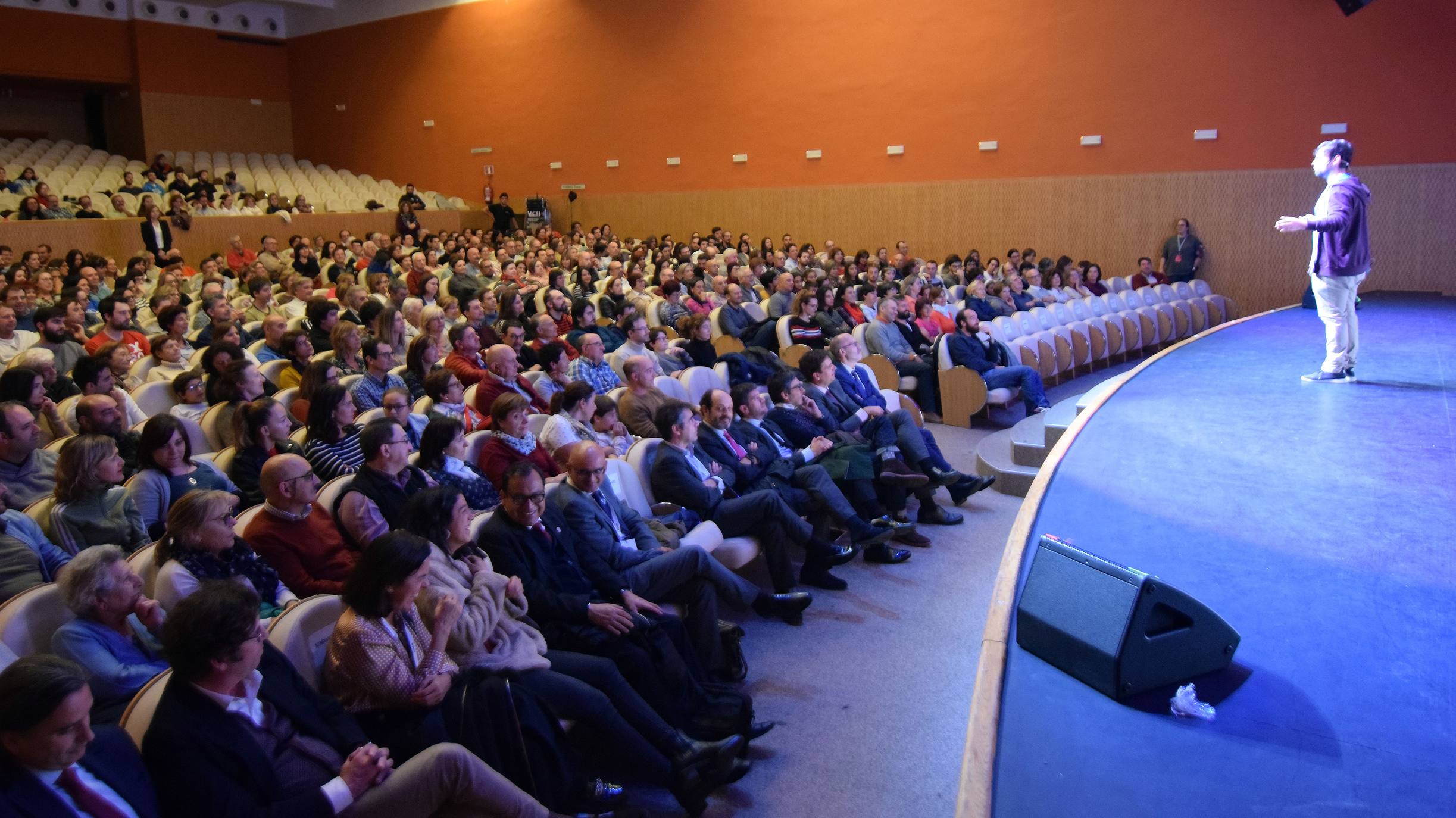 Fotos: Monólogo de Ricardo Moure en las jornadas Futuro en Español