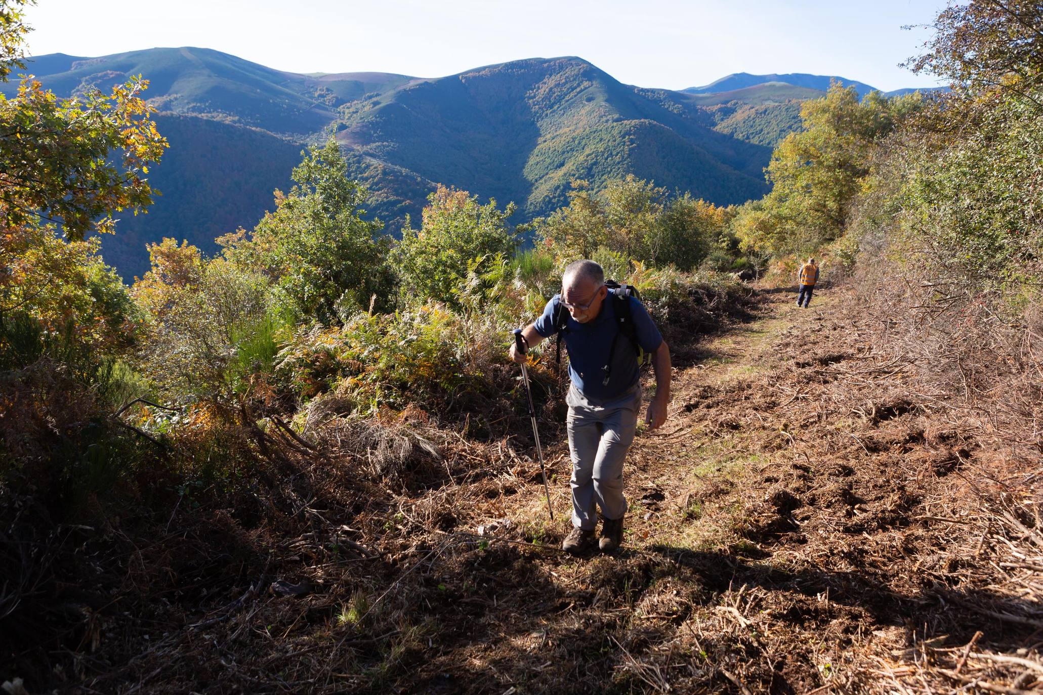 La marcha otoñal ha reunido a 450 senderistas 