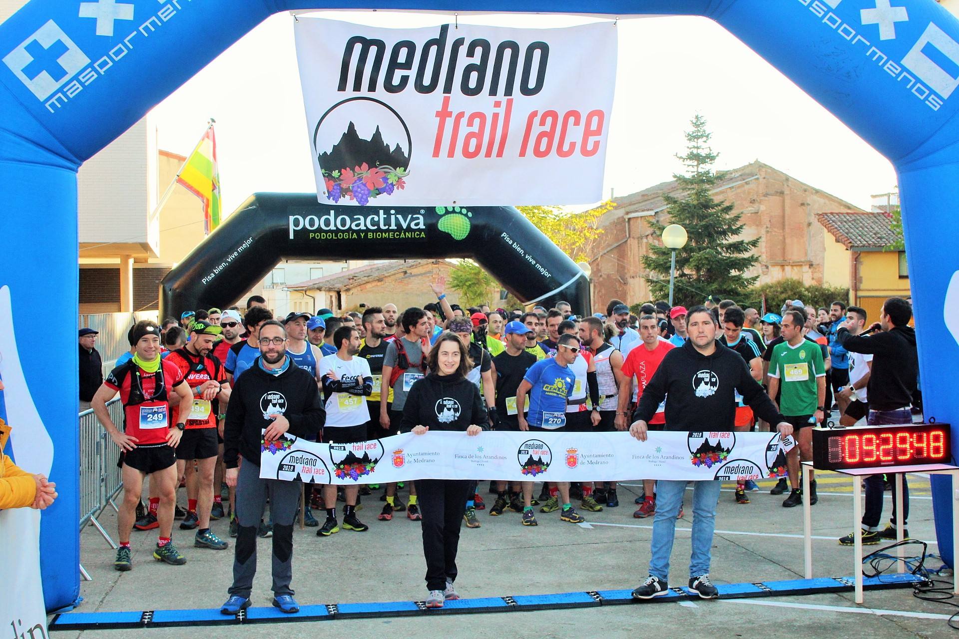 La carrera de montaña por Moncalvillo ha reunido a cerca de 400 inscritos