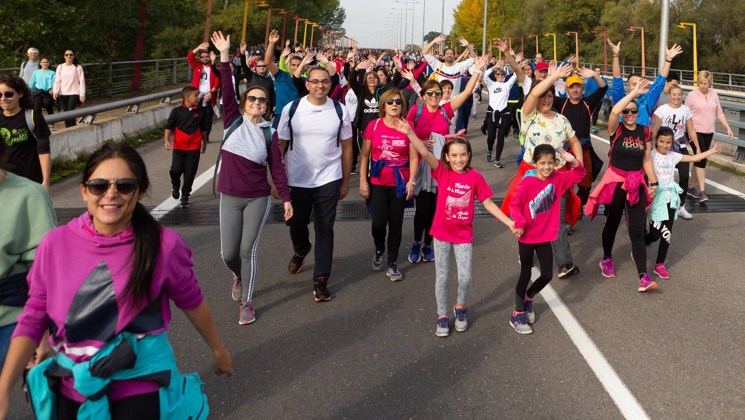 Los marchosos tienen que completar un recorrido llano de 19 kilómetros, desde la capital riojana hacia Villamediana de Iregua, Alberite y Lardero