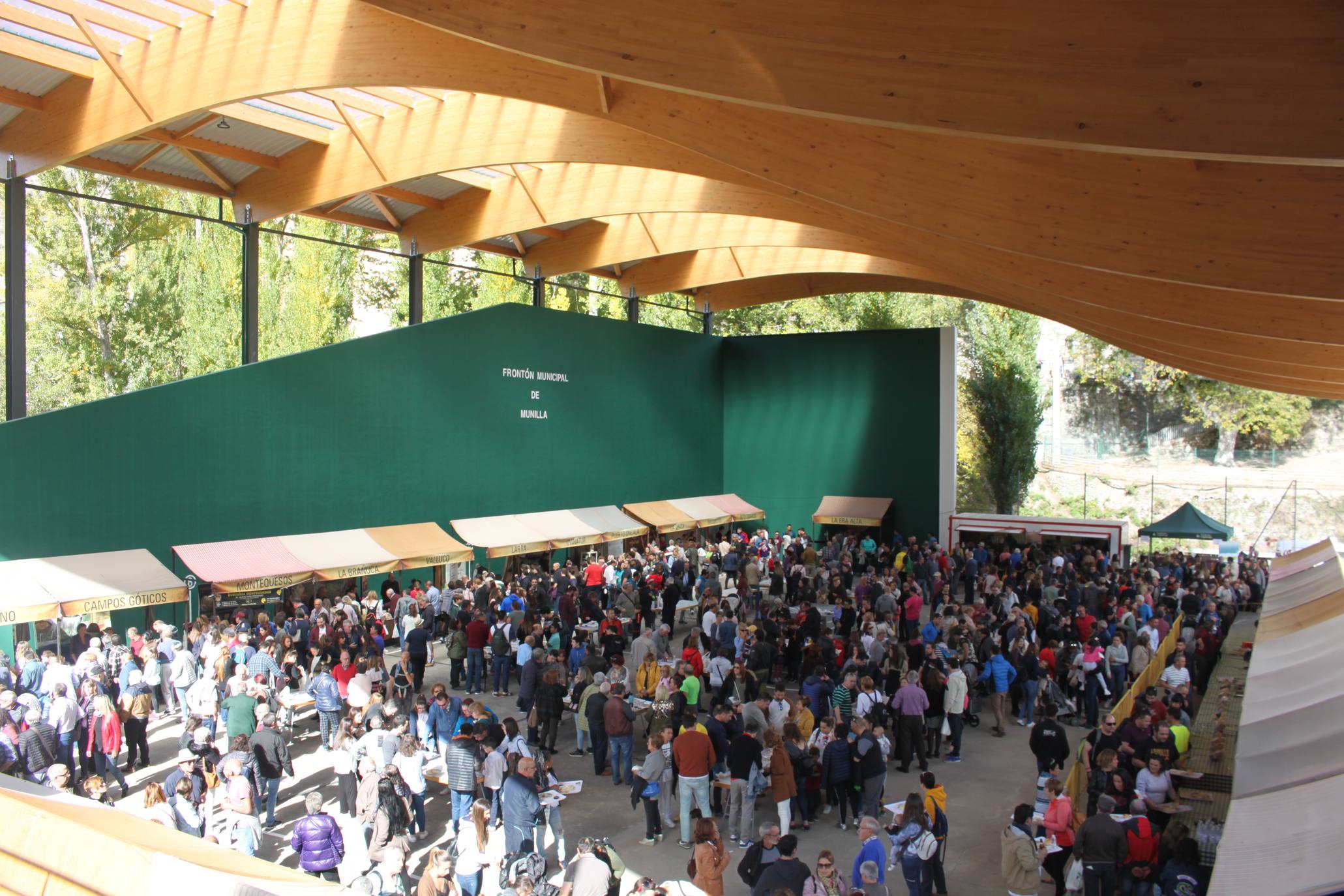 Casi 6.000 personas acudieron a la localidad riojana. 