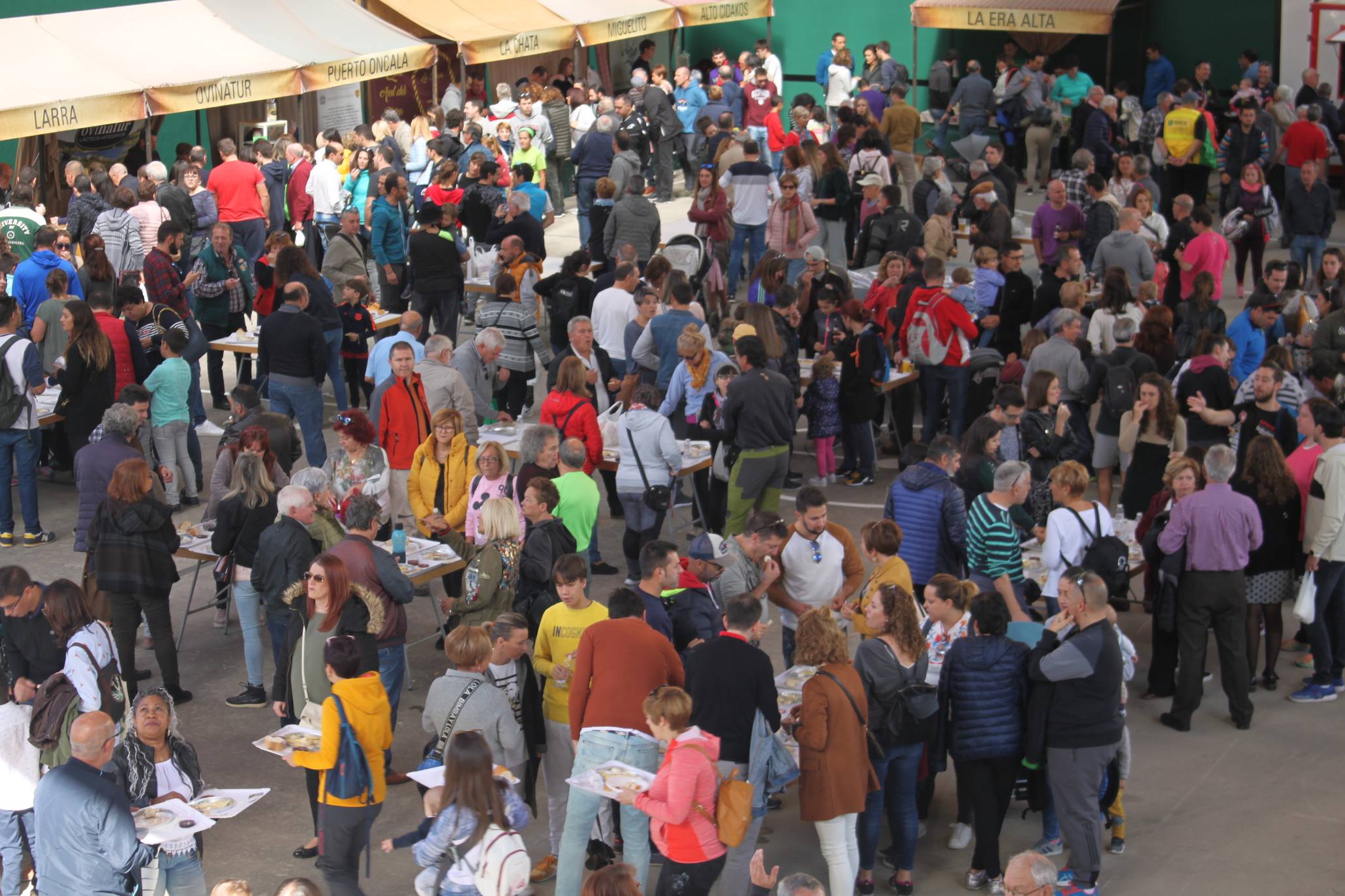 Casi 6.000 personas acudieron a la localidad riojana. 