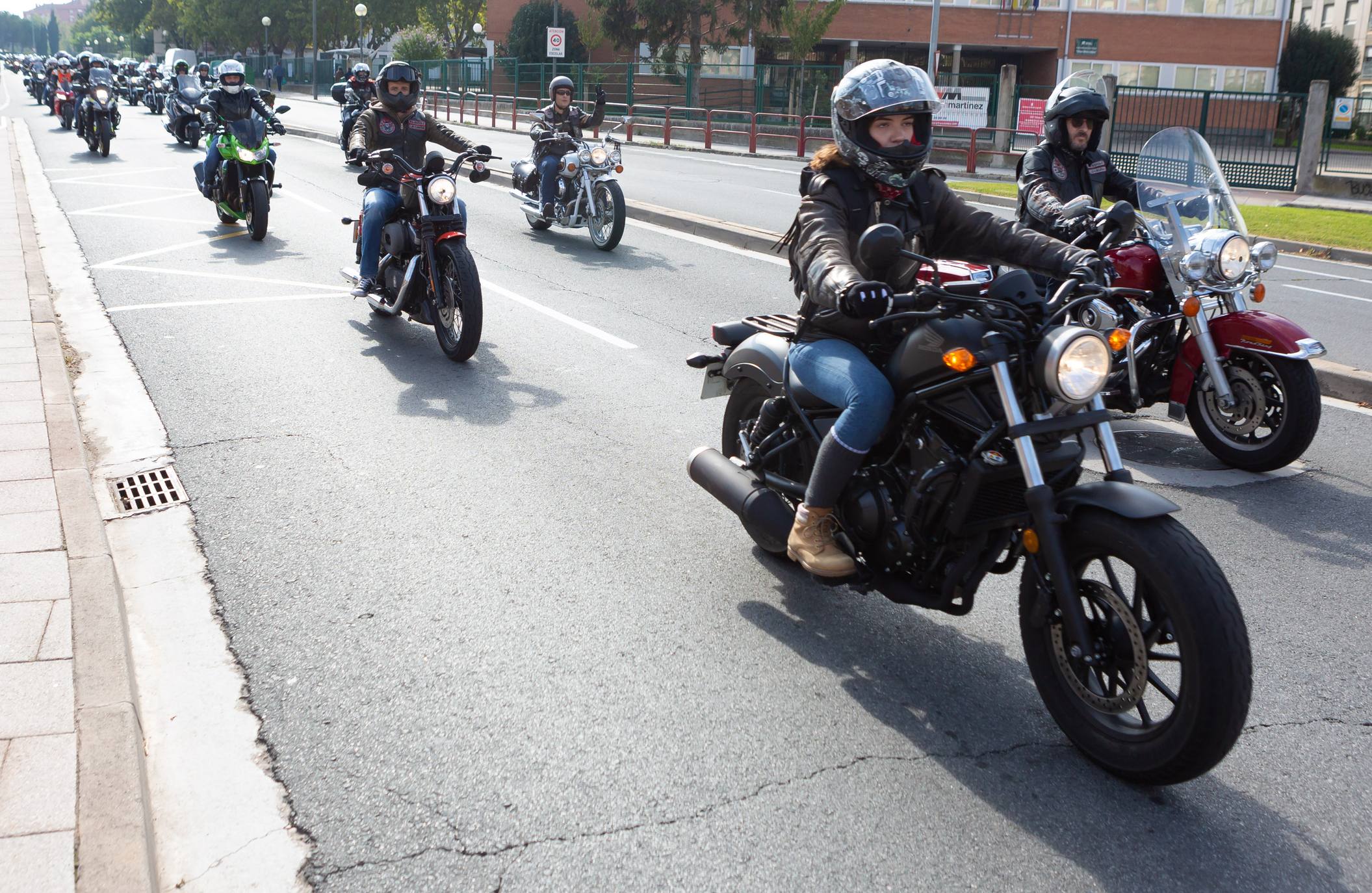 Las calles de la capital se han llenado con el rugido de los motores de las motos. 