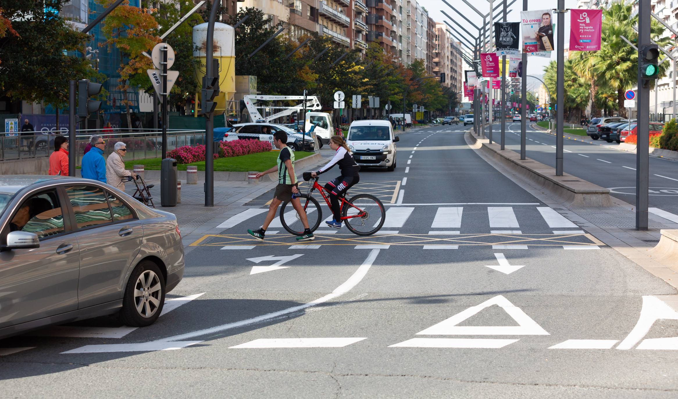 Las calles de la capital se han llenado con el rugido de los motores de las motos. 