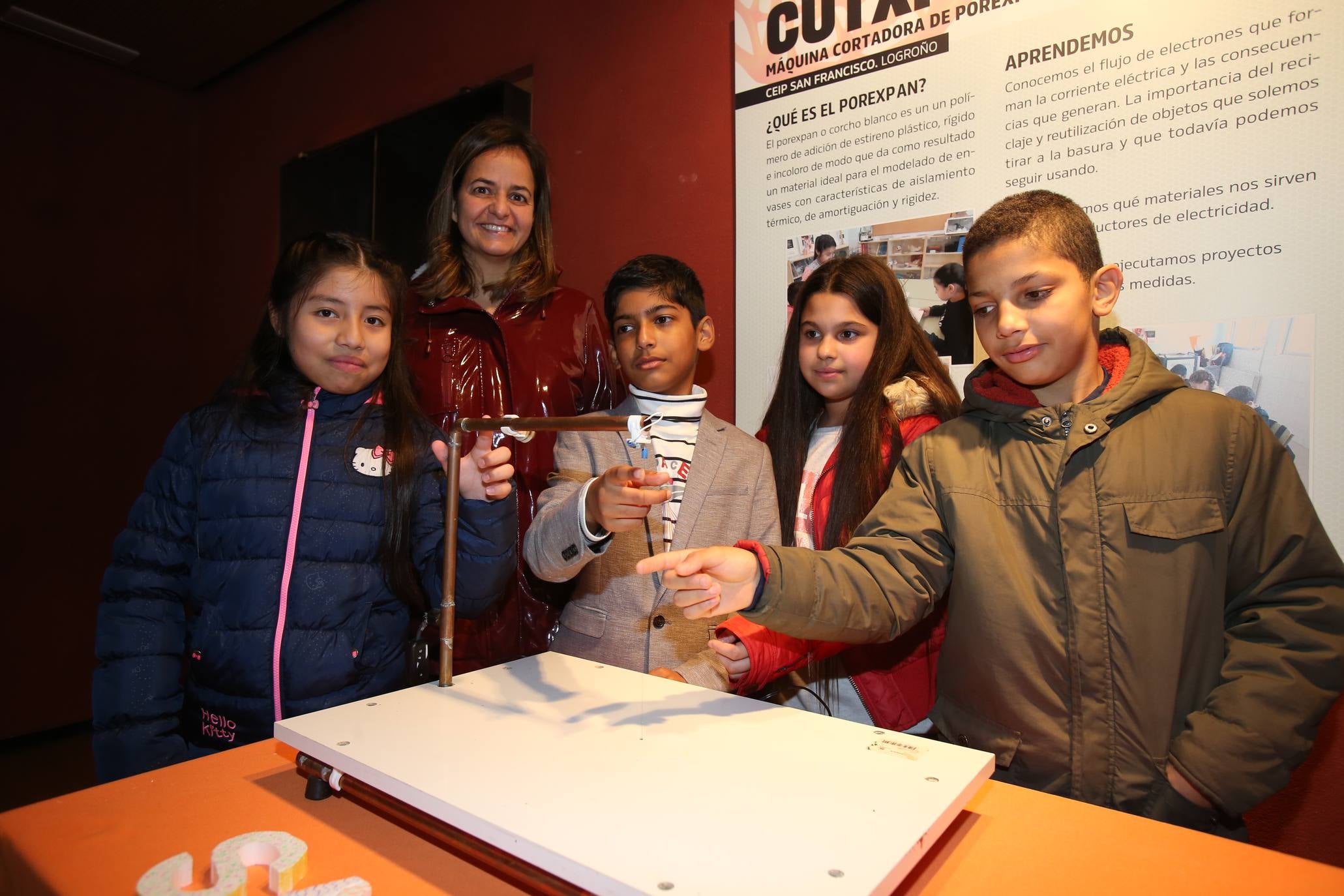 El programa para la difusión de la ciencia y la tecnología de La Rioja cuenta este año con dos exposiciones la primera inaugurada esta mañana