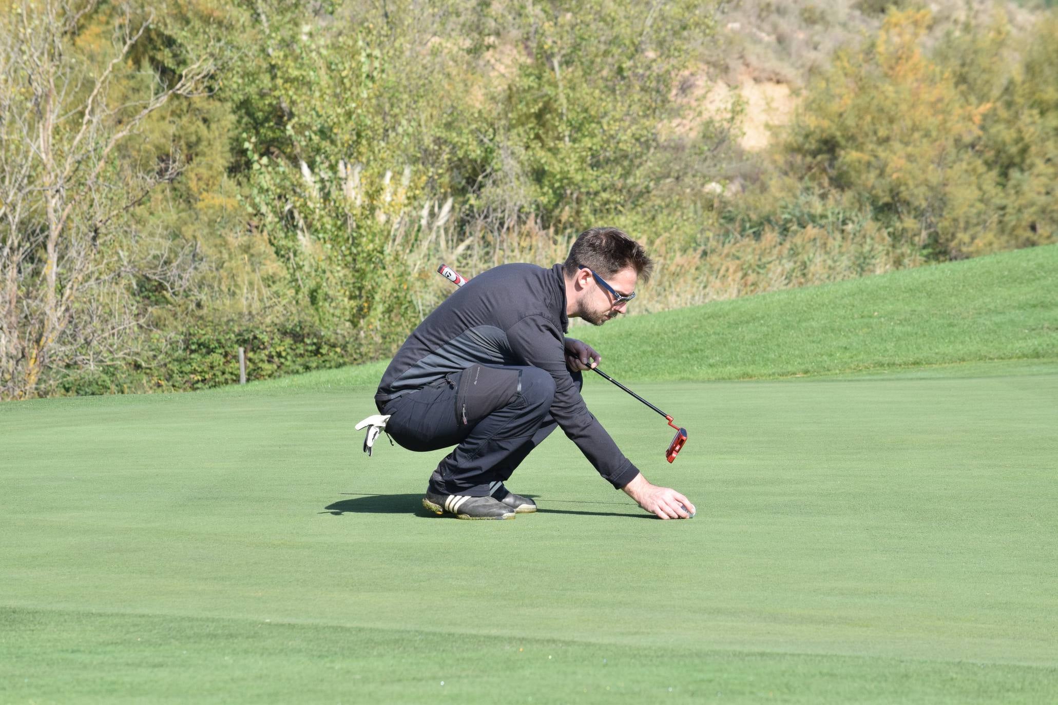 Los jugadores pasaron un gran día de golf en el último torneo de la Liga de Golf y Vino antes de la gran final.