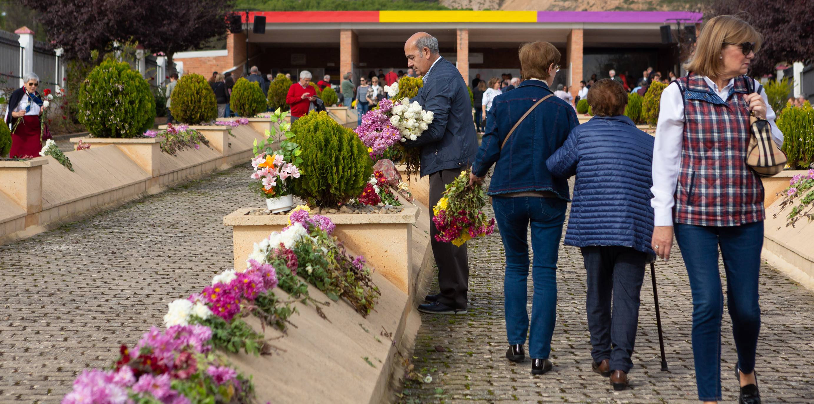 Fotos: Homenaje de La Barranca a las víctimas de la Guerra Civil