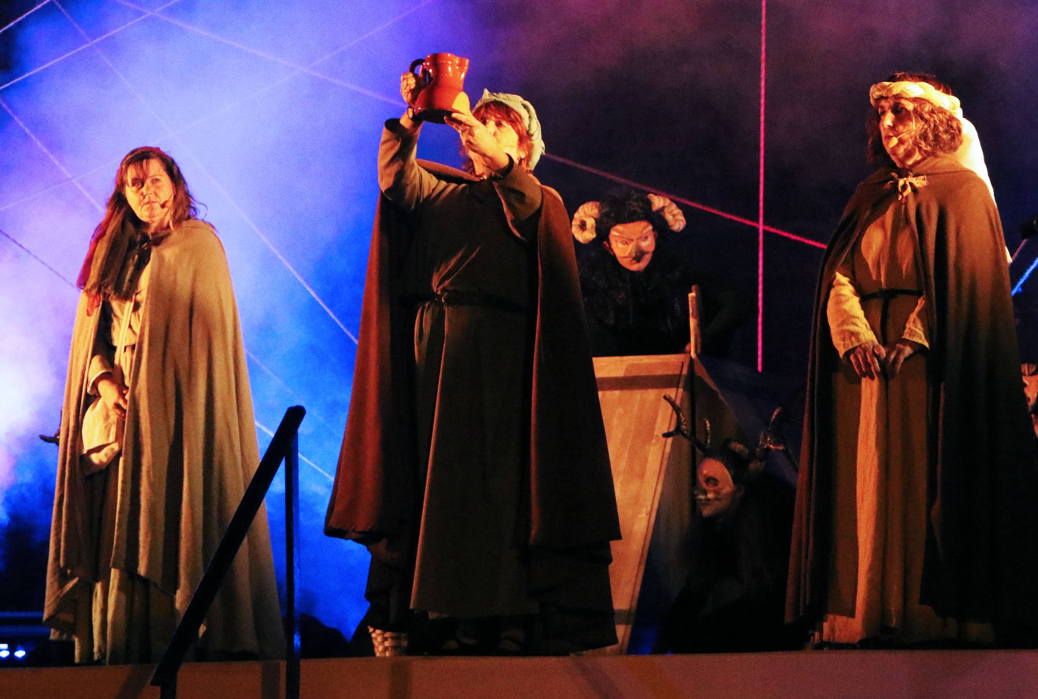 Fotos: La primera jornada de actos de las brujas de Zugarramurdi