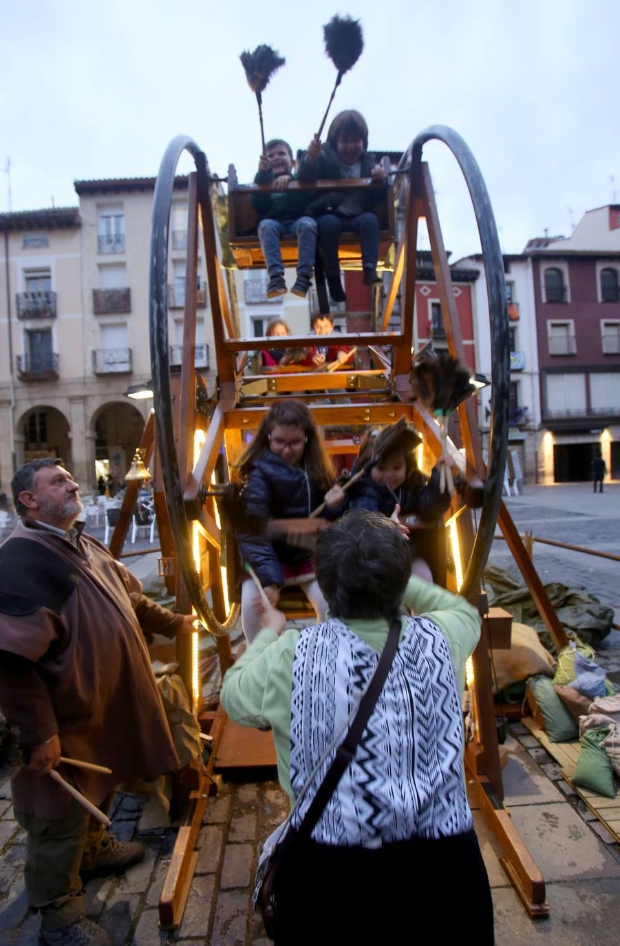 Logroño ha vivido una nueva jornada de actos dentro del programa de las Brujas de Zugarramurdi. 