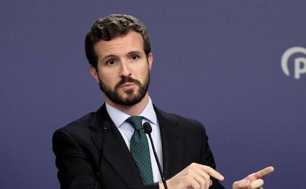 Casado zanja con una negativa el debate del PP sobre la investidura de Sánchez