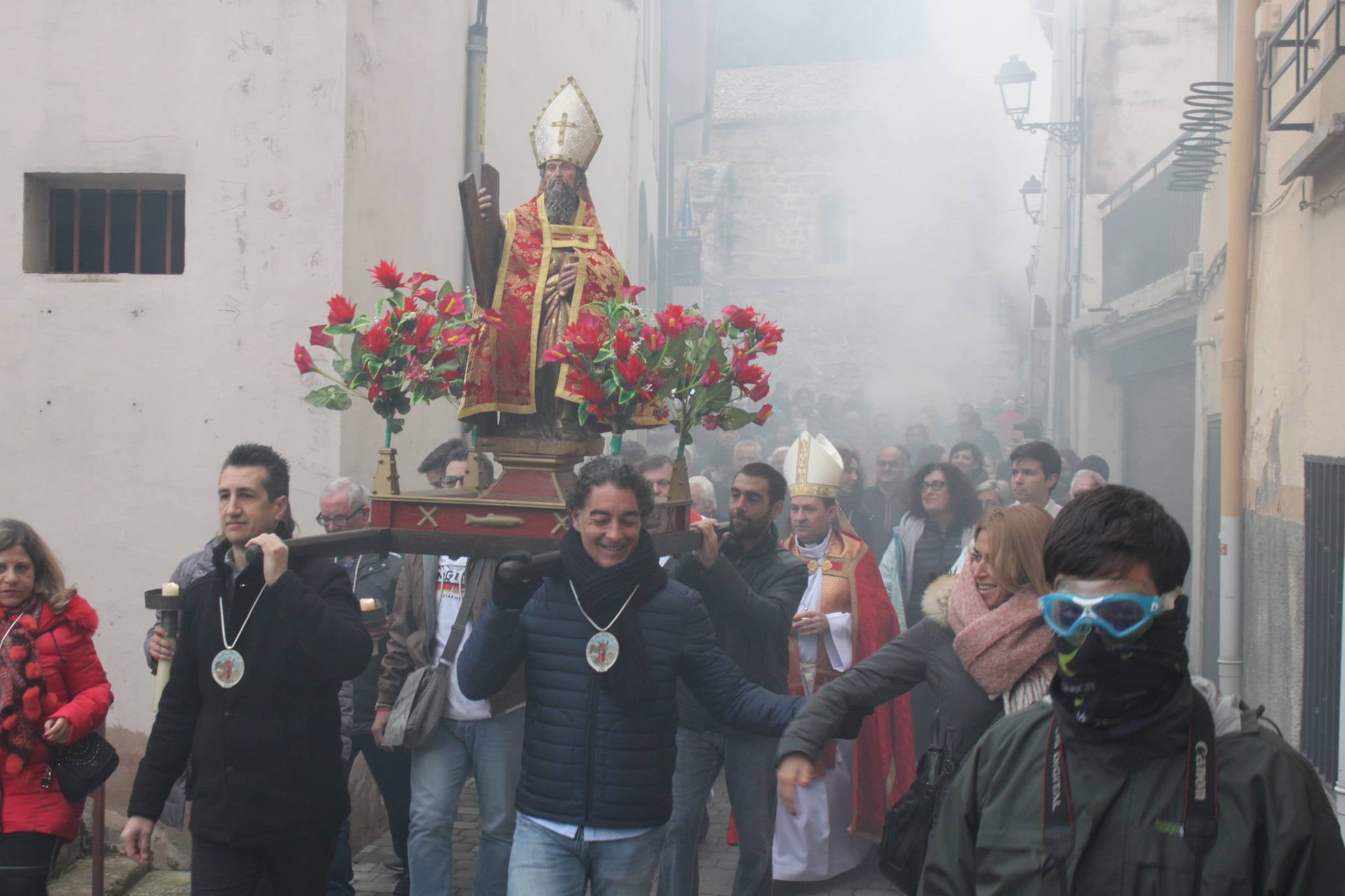 Impresionante, como cada año, la Procesión del Humo de Arnedillo. 