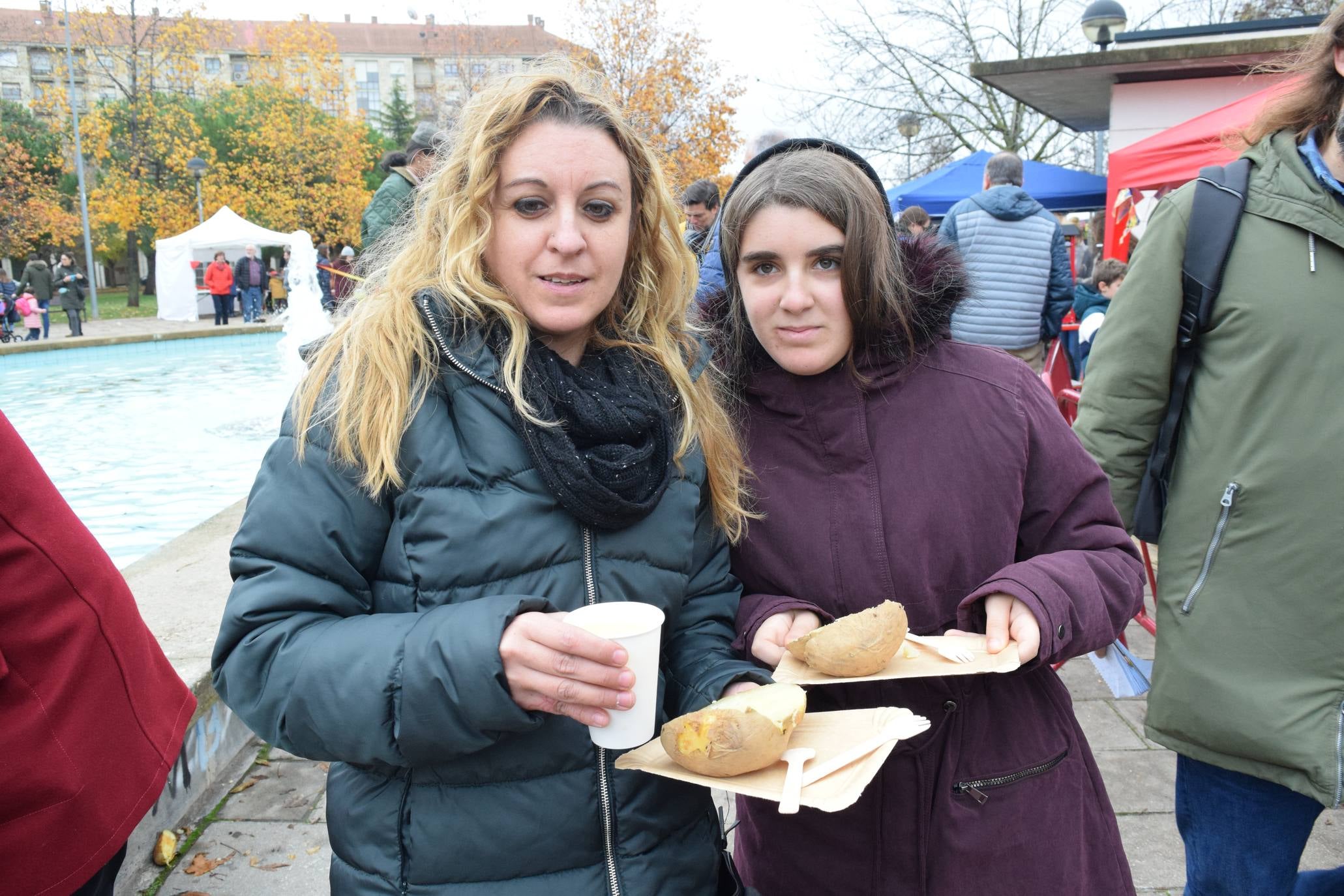 Fiesta de la patata asada medieval en el Parque San Adrián