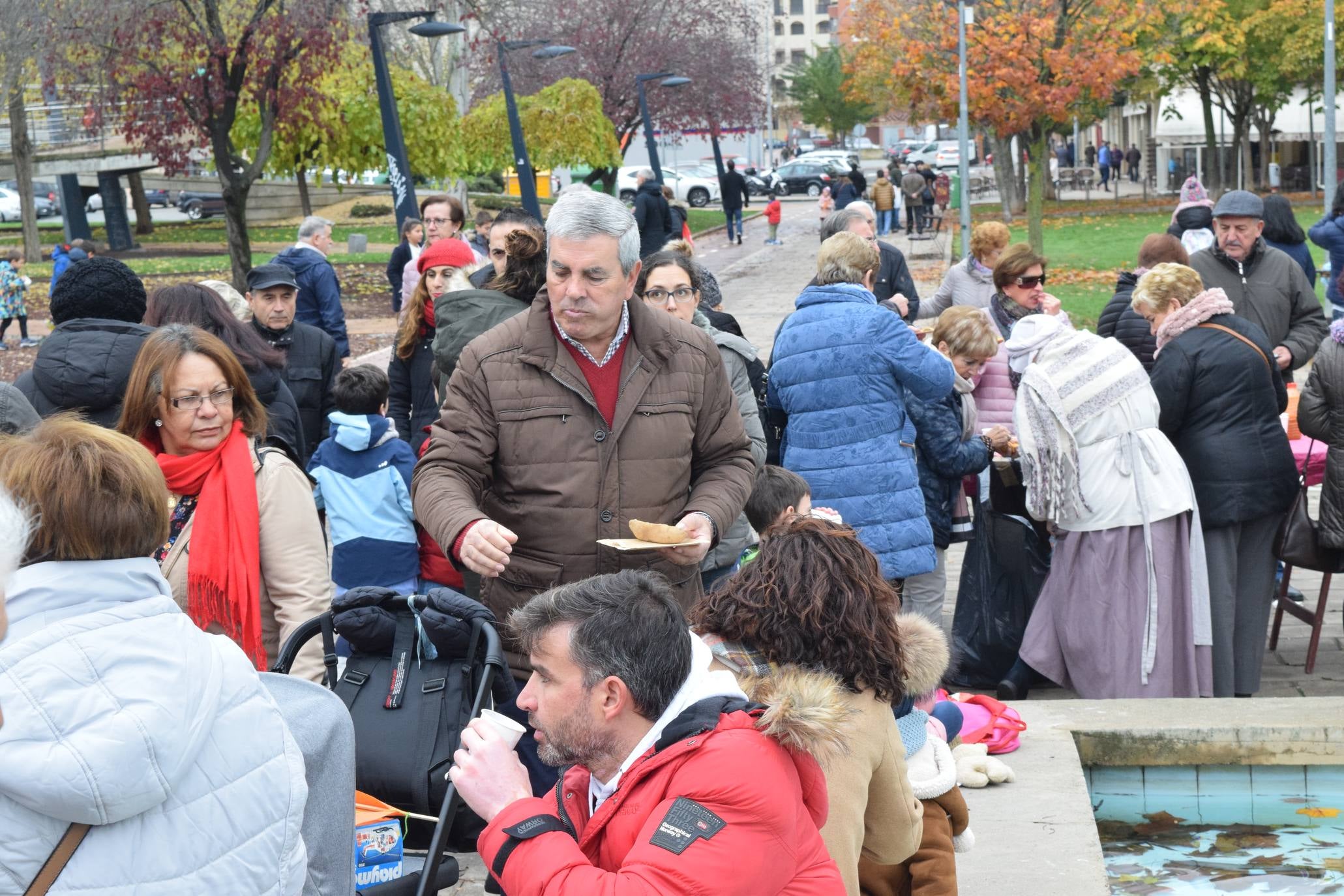 Fiesta de la patata asada medieval en el Parque San Adrián