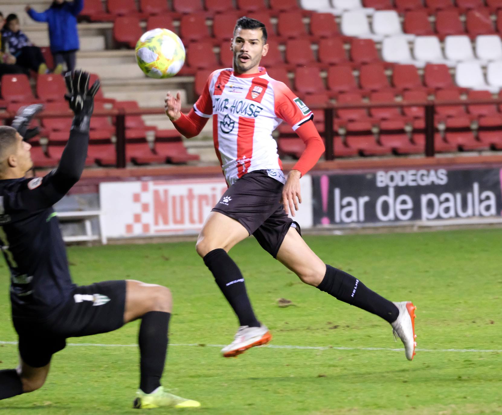 Los blanquirrojos se han impuesto en Las Gaunas con los goles de Olaetxea y Javi Álamo. 