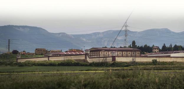 Vista panorámica del centro penitenciario de Logroño, donde cumplen pena cinco terroristas. 