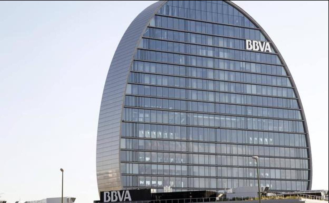 El edificio La Vela, sede del BBVA.