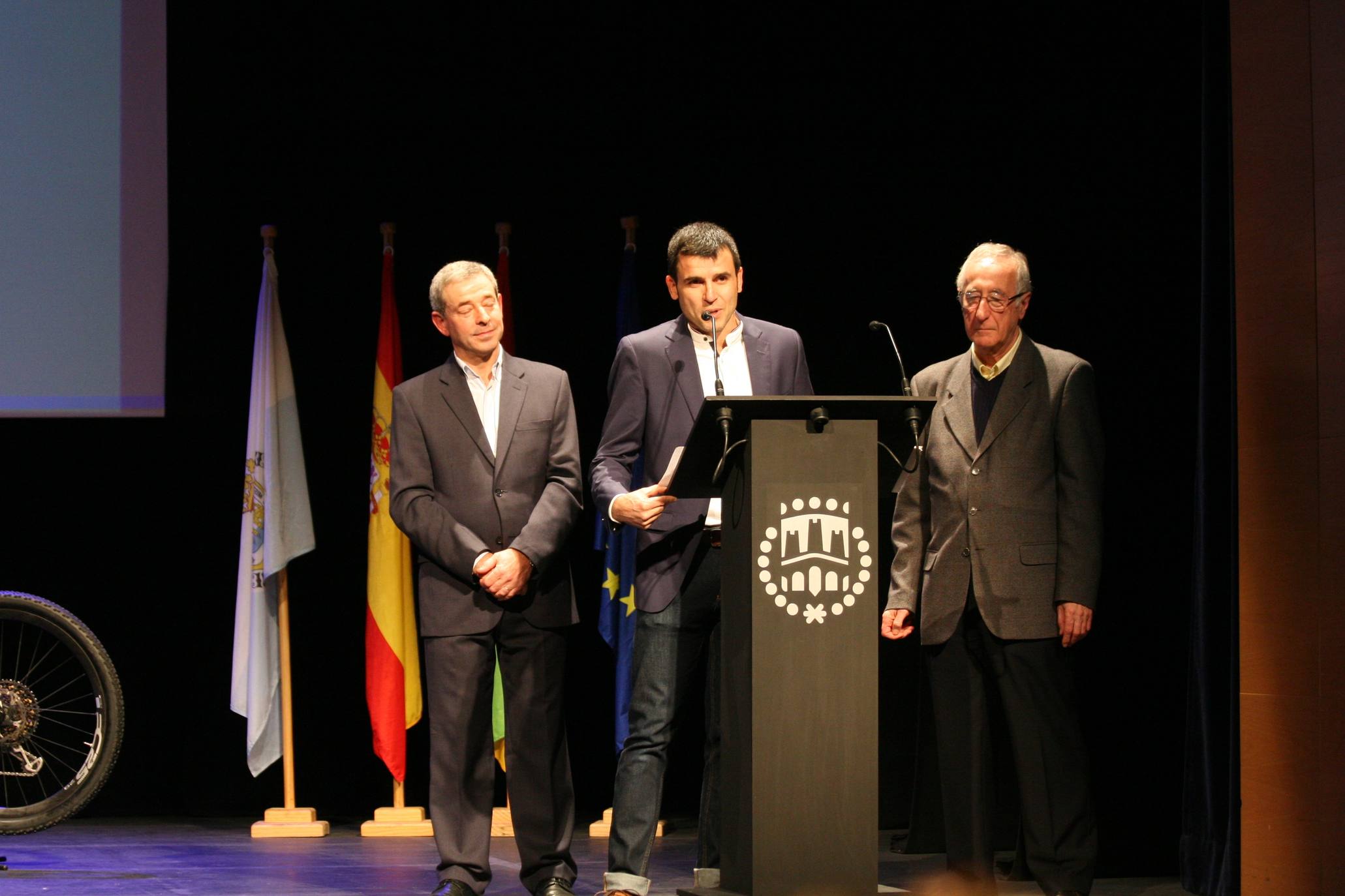 La cita se ha celebrado este sábado en el teatro Cervantes. 