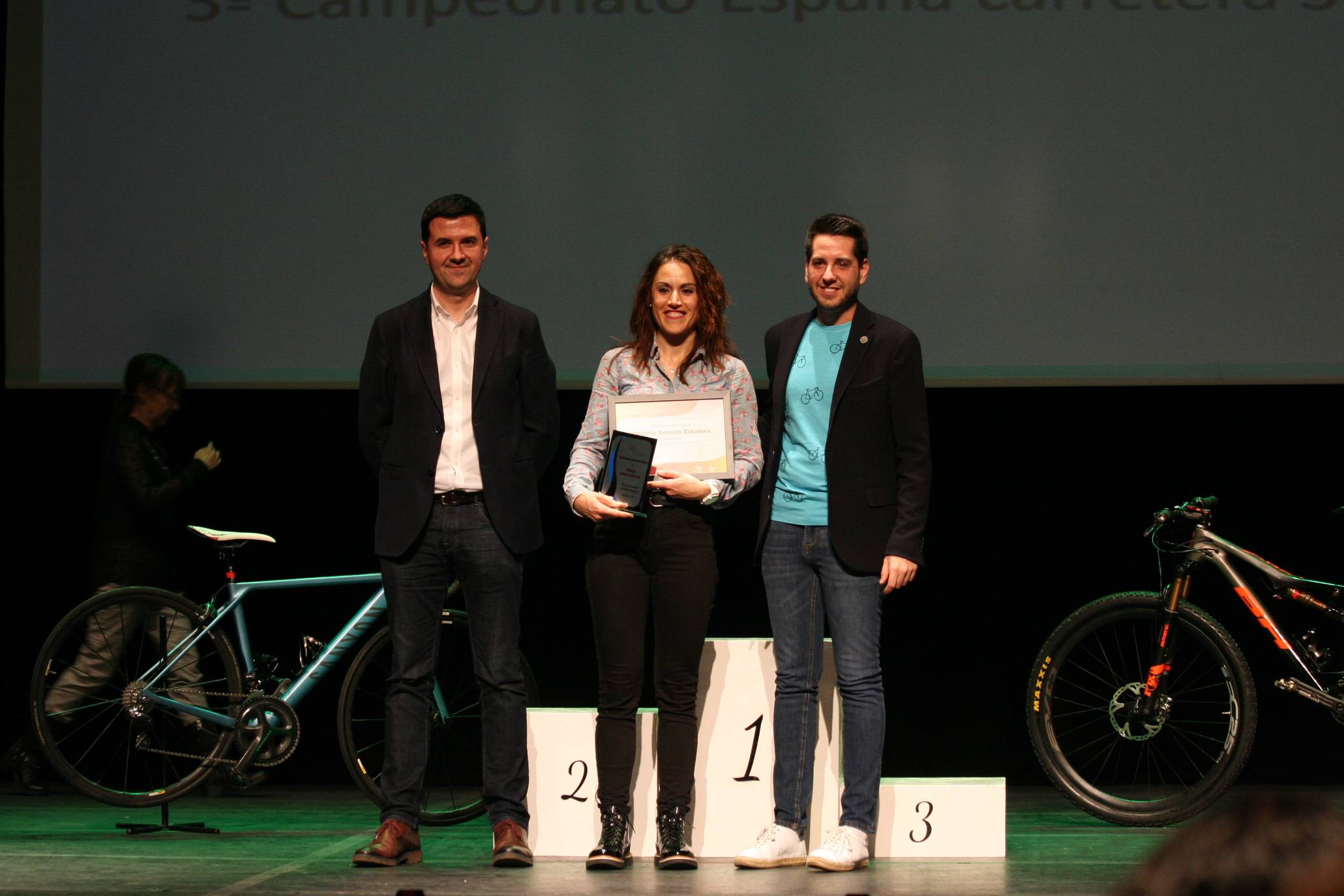 La cita se ha celebrado este sábado en el teatro Cervantes. 