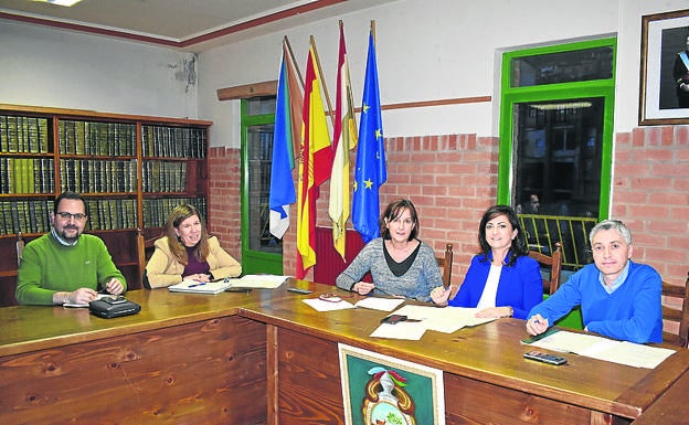 Herrero, Fernández, Santana, Andreu y Ocón, este miércoles en Cervera