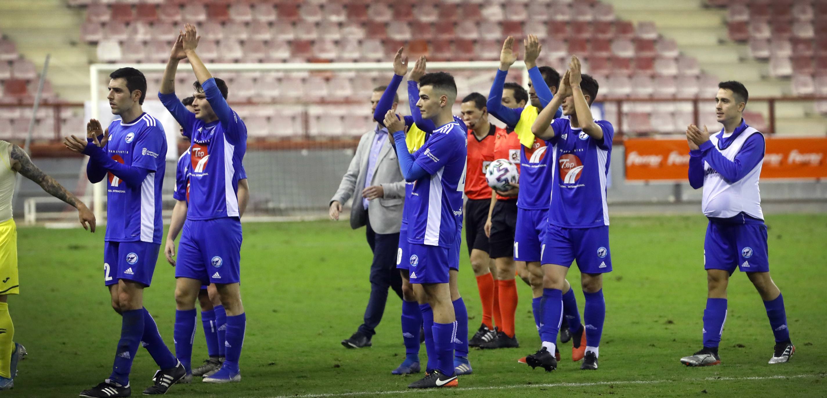 Fotos: El Comillas cae ante el Villarreal en la Copa del Rey