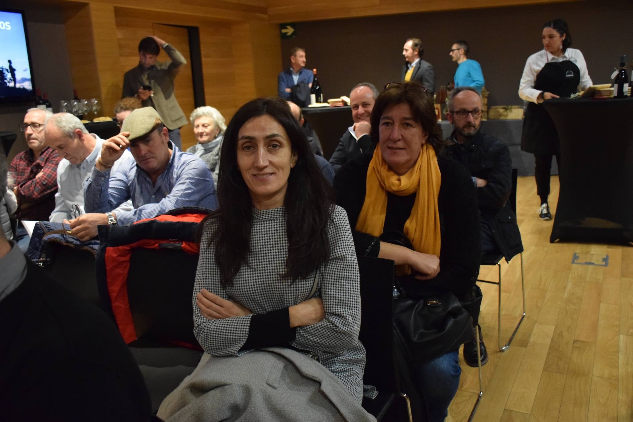 Fotos: Alberto Gil y Antonio Remesal presentan en el Espacio Lagares el libro-guía &#039;Rioja: vinos silenciosos&#039;