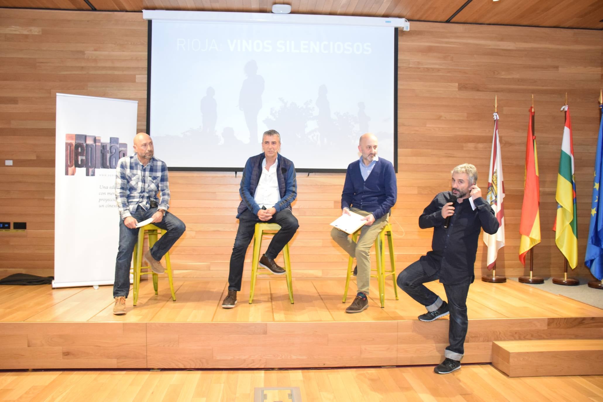 Fotos: Alberto Gil y Antonio Remesal presentan en el Espacio Lagares el libro-guía &#039;Rioja: vinos silenciosos&#039;